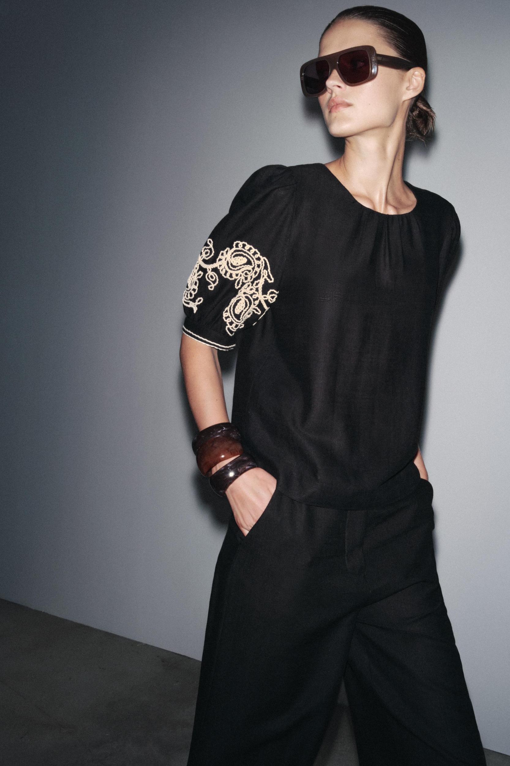 ZW COLLECTION LINEN BLEND EMBROIDERED TOP Product Image