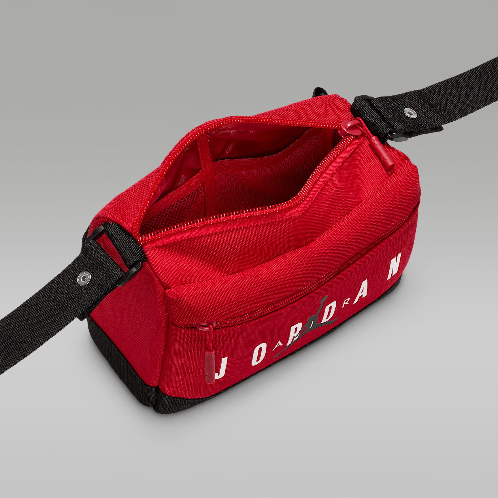Mens Jordan Crossbody Bag (3.3L) | SM9031-023 Product Image