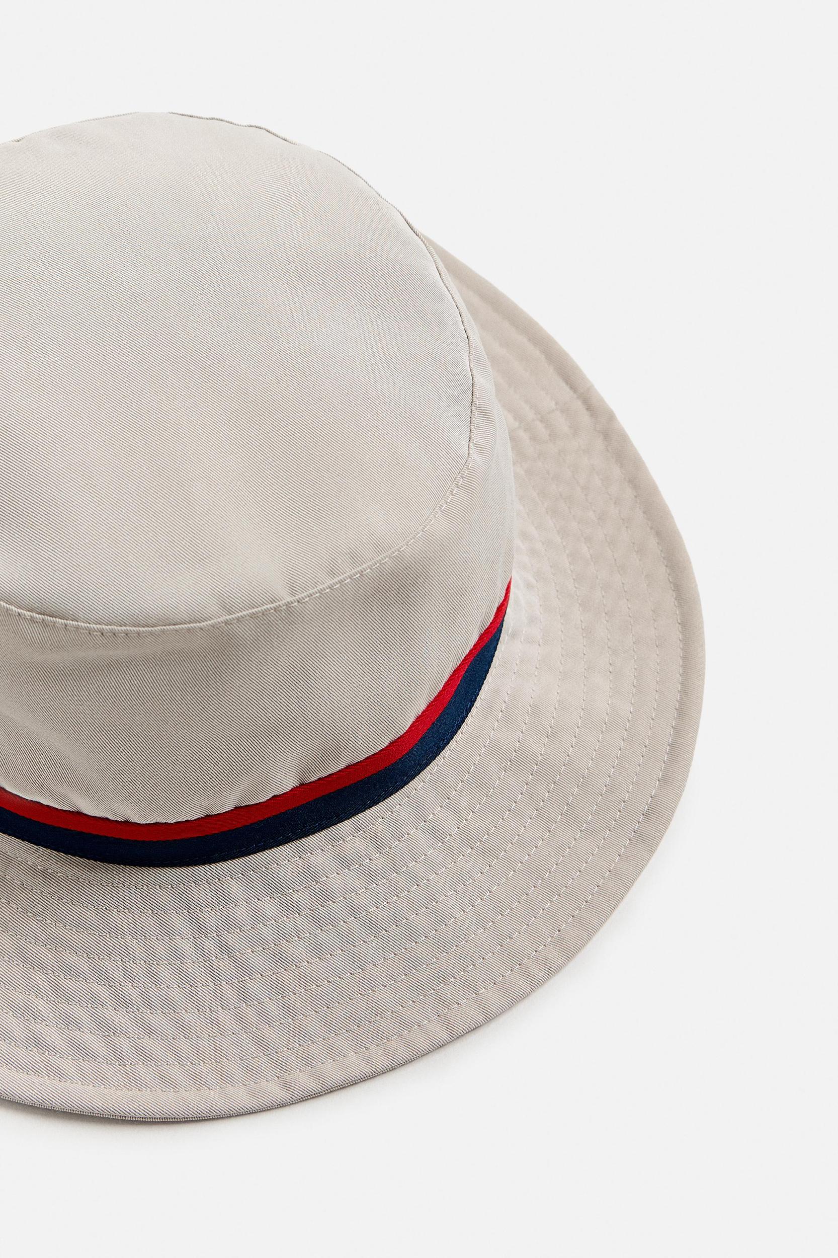 RIBBON BUCKET HAT Product Image