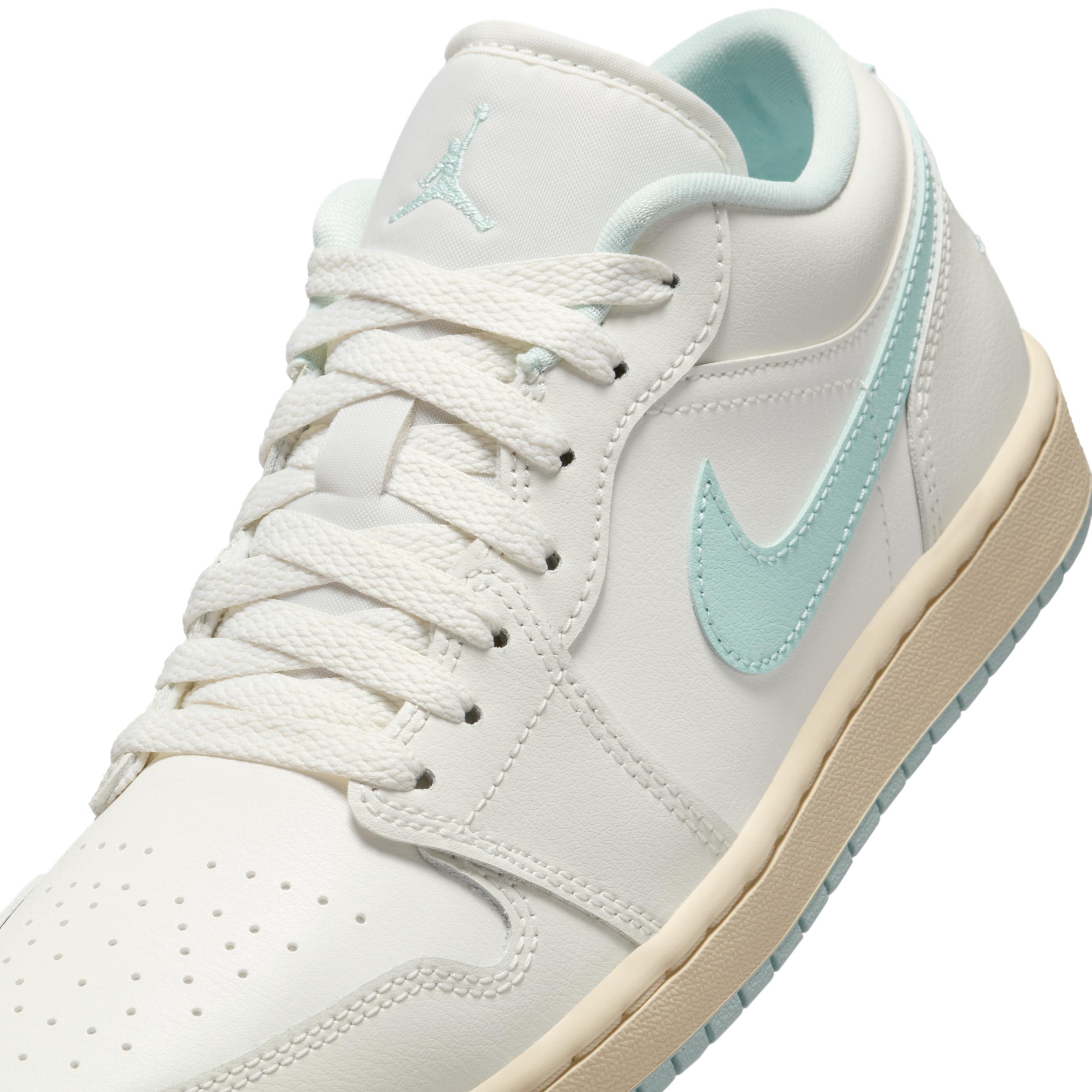 Womens Air Jordan 1 Low Shoes | DC0774-134 Product Image