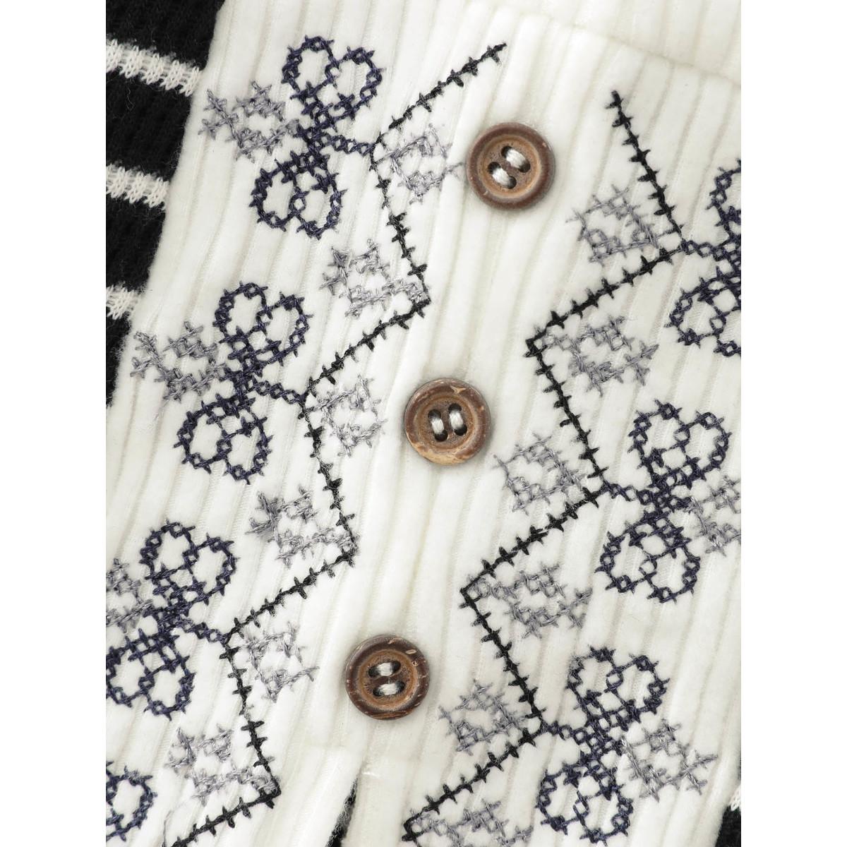 Plus Size Embroidered Sleeve Color Contrast T-Shirt Originalwhite Women Leisure Contrast Round Neck Casual T-shirts BloomChic 28/5X Product Image