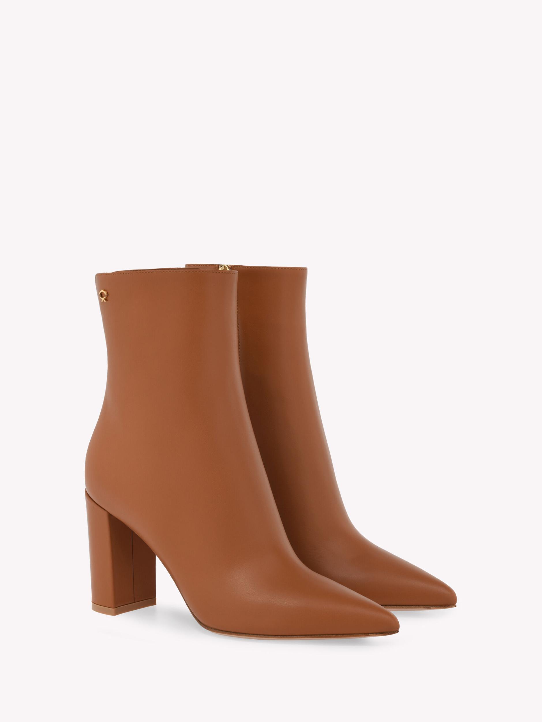 LYELL Gianvito Rossi Product Image