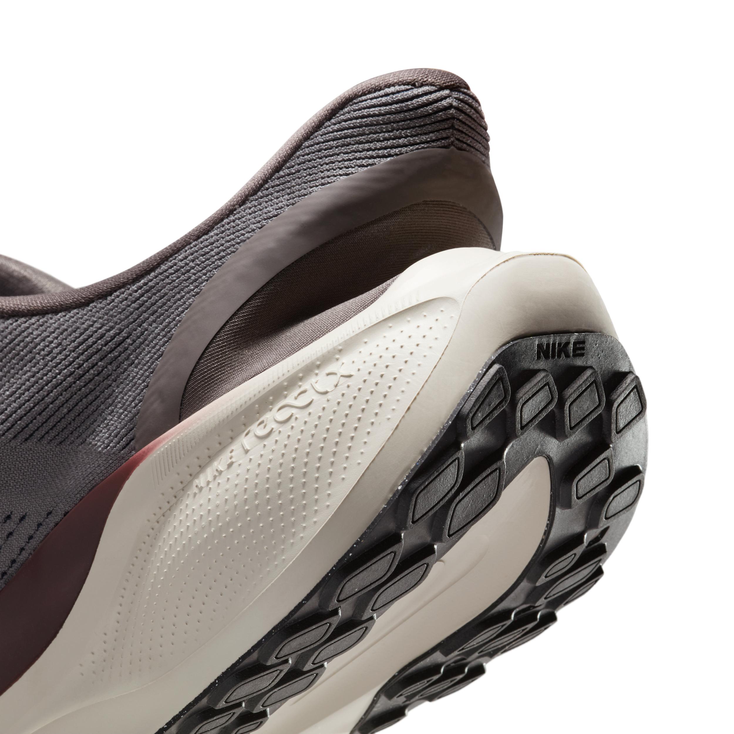 Nike Pegasus 41 NFL Philadelphia Eagles Men's Road Running Shoes Product Image