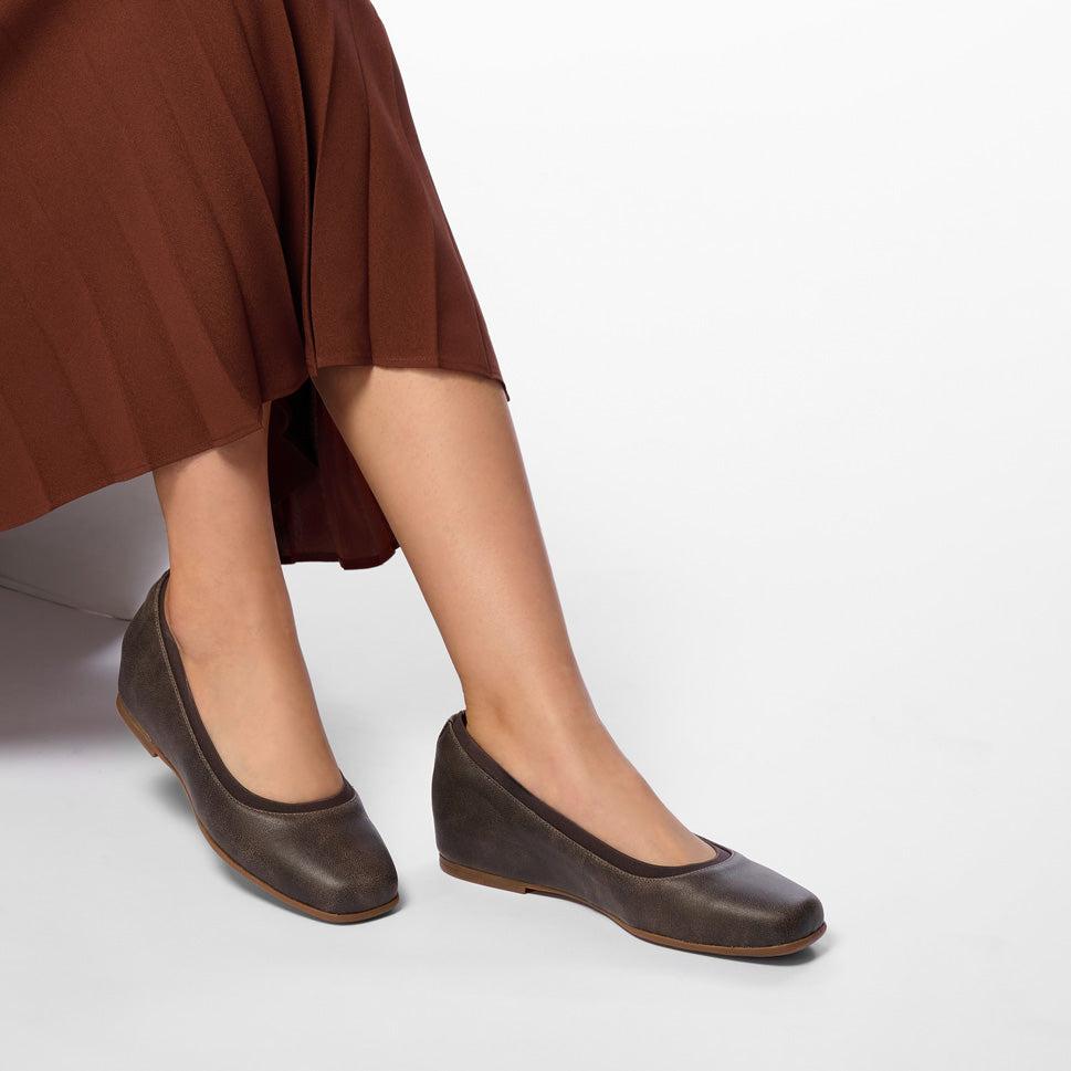 Cadence Ballet Metatarsal Female Product Image