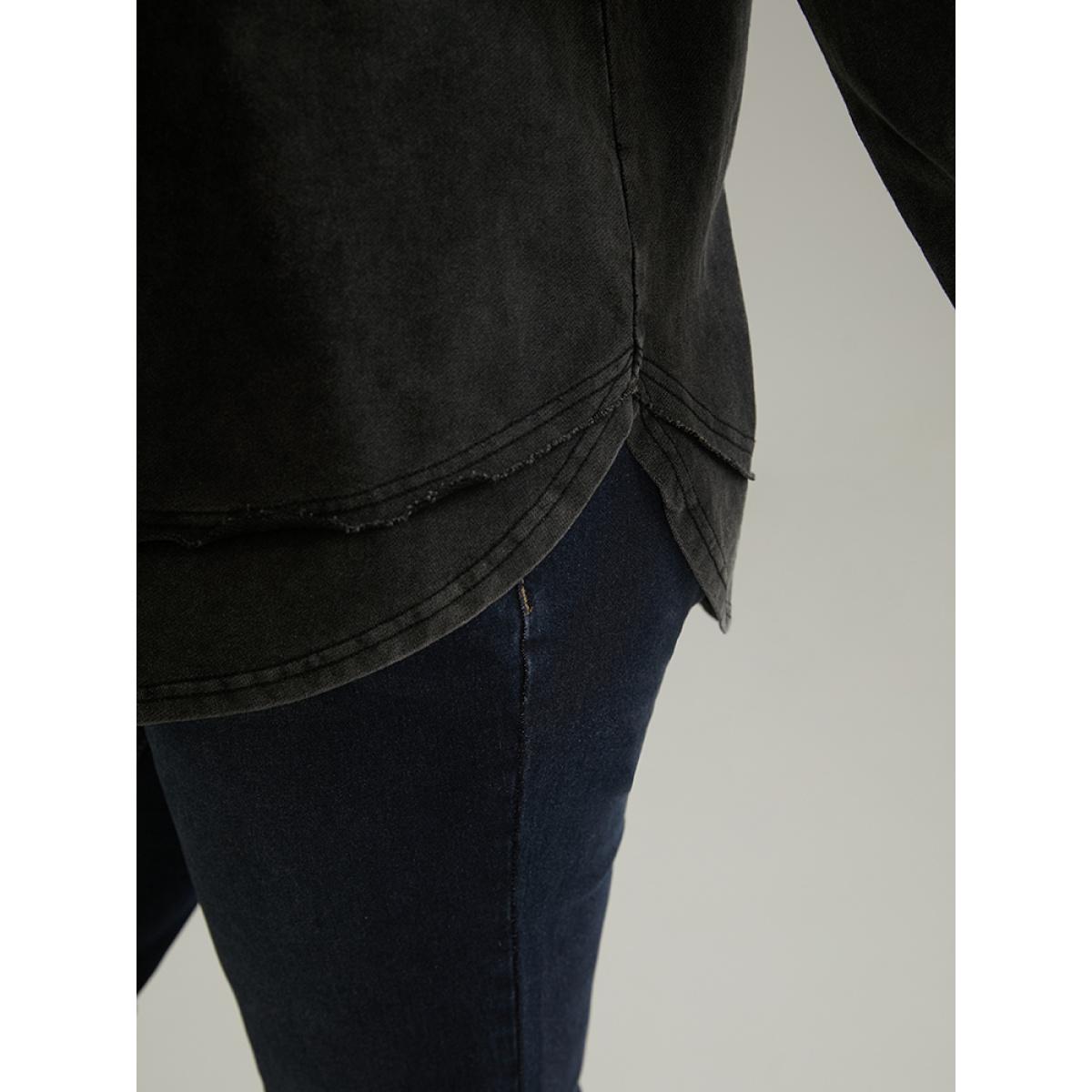 Plus Size Vintage Split Arc Hem Patched Pocket Sweatshirt Women Black Casual Plain Round Neck Everyday Sweatshirts BloomChic 10/M Product Image