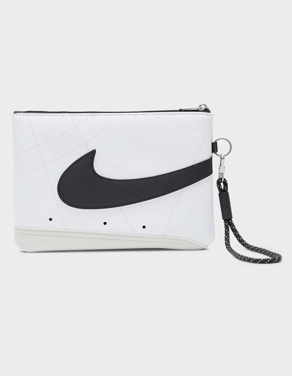 NIKE Icon Blazer Wristlet - BLK/WHT Product Image