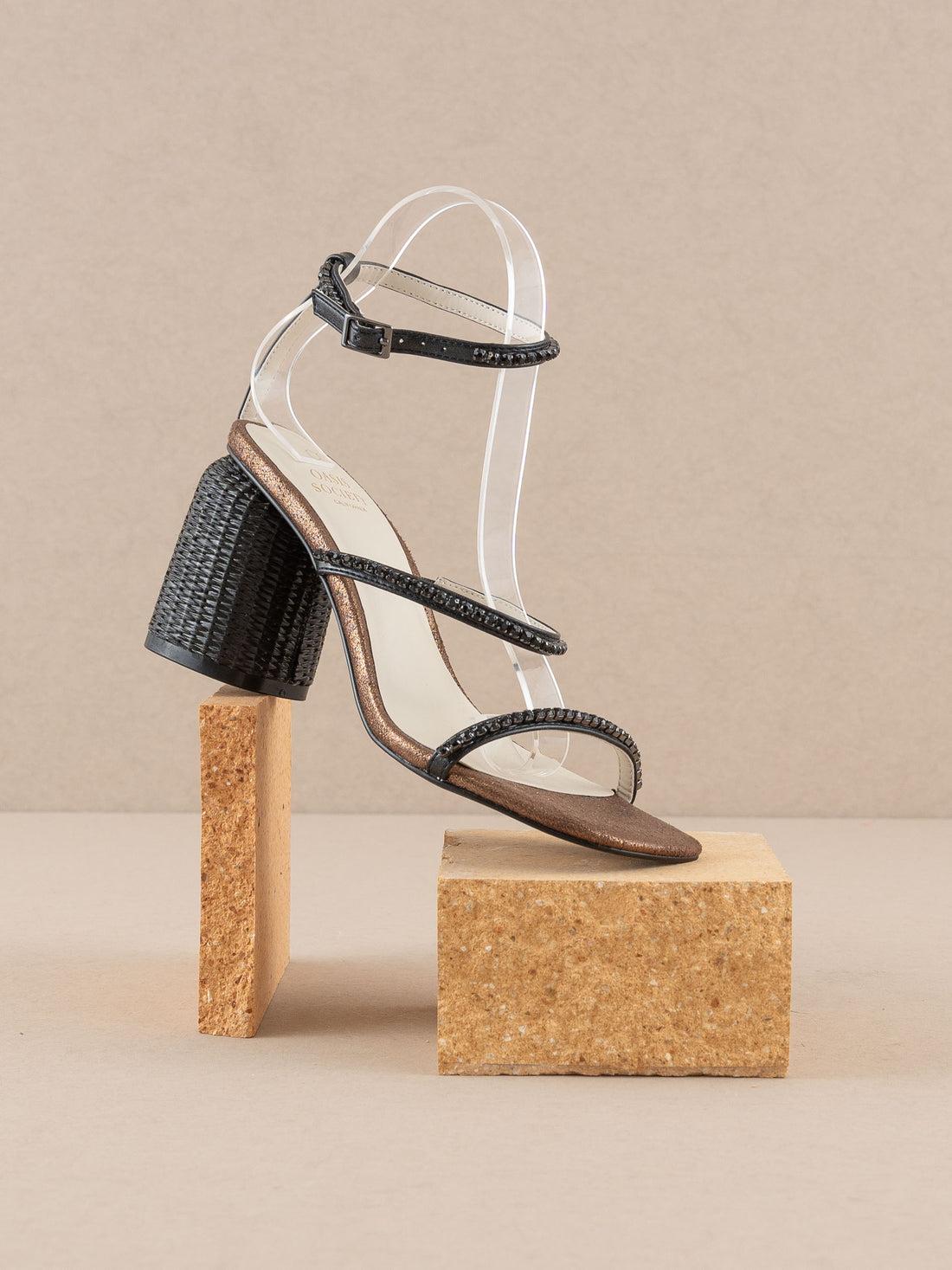 THE DESTINY HEEL Product Image