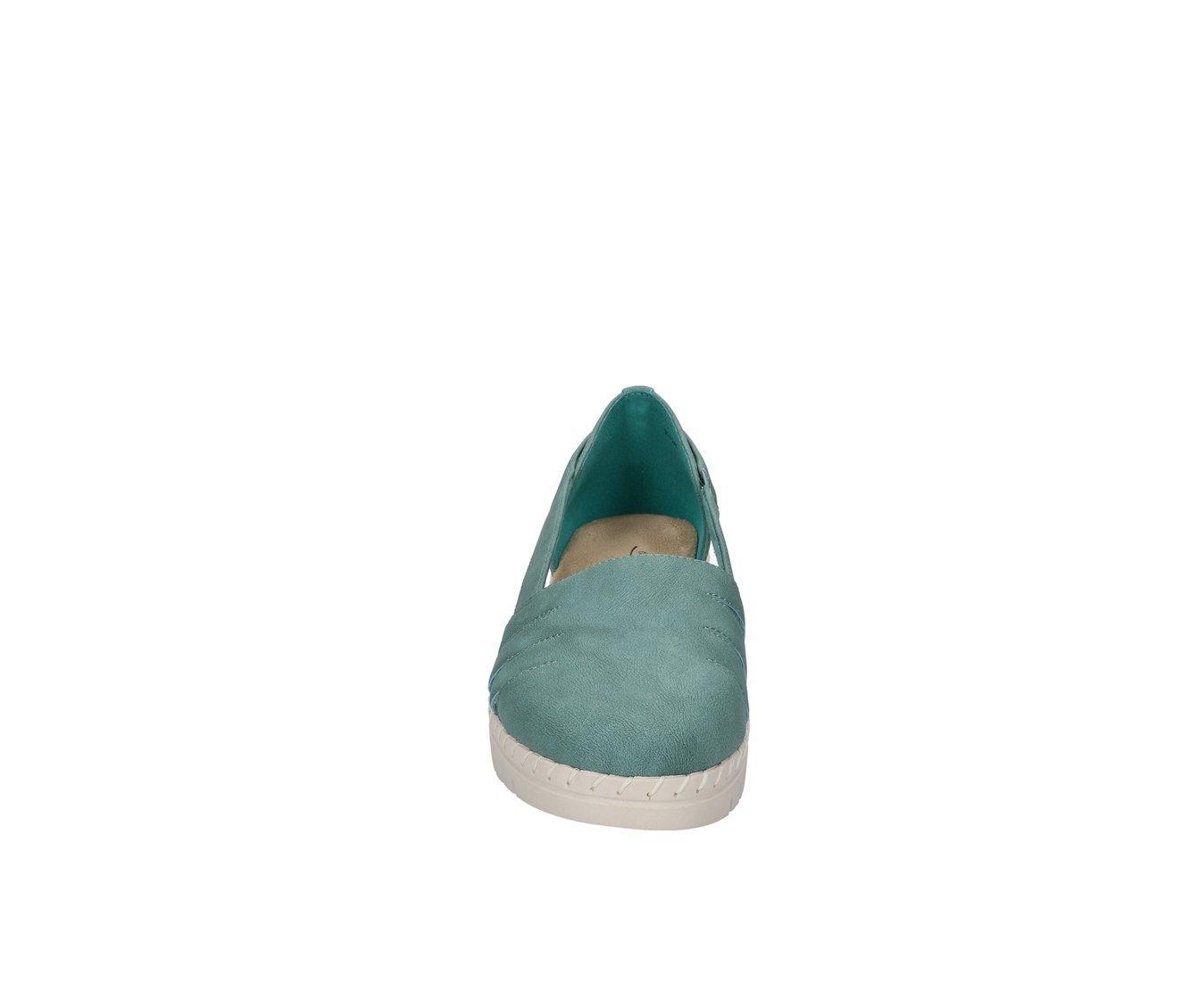 Women's Easy Street Bugsy Slip Ons Product Image