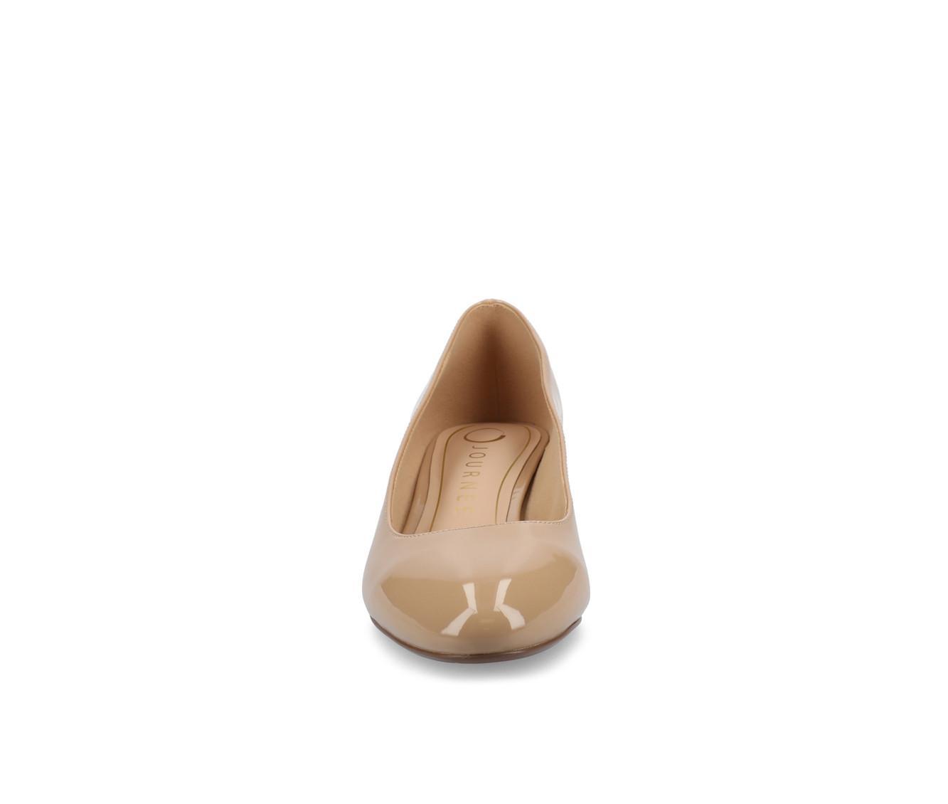 Women's Journee Collection SaarII Pumps Product Image
