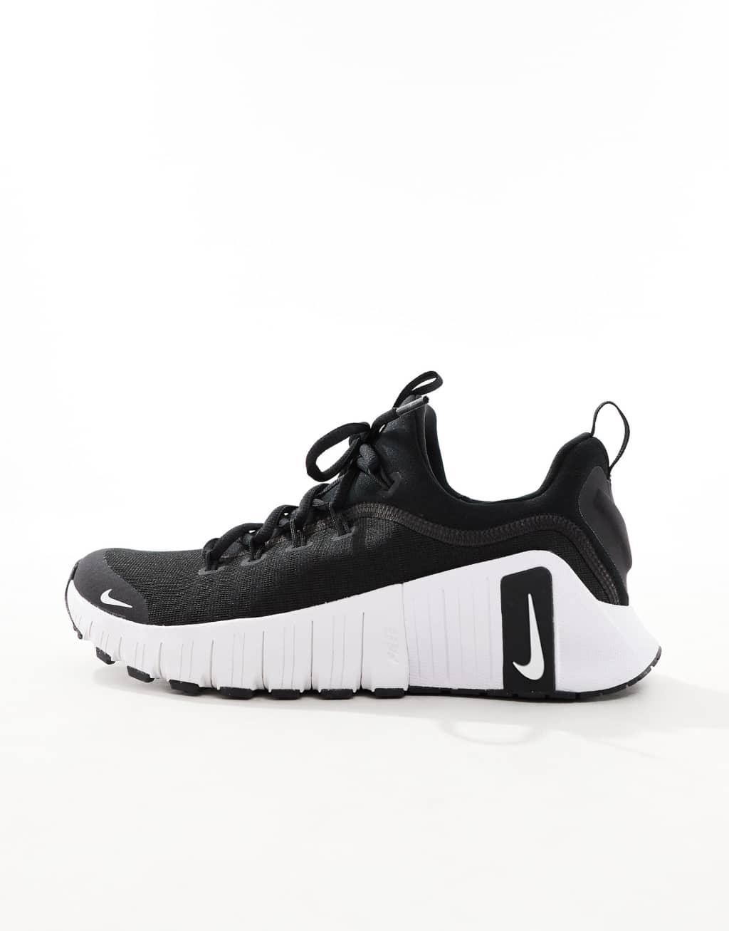 Nike Training Free Metcon 6 sneakers in black and white Product Image