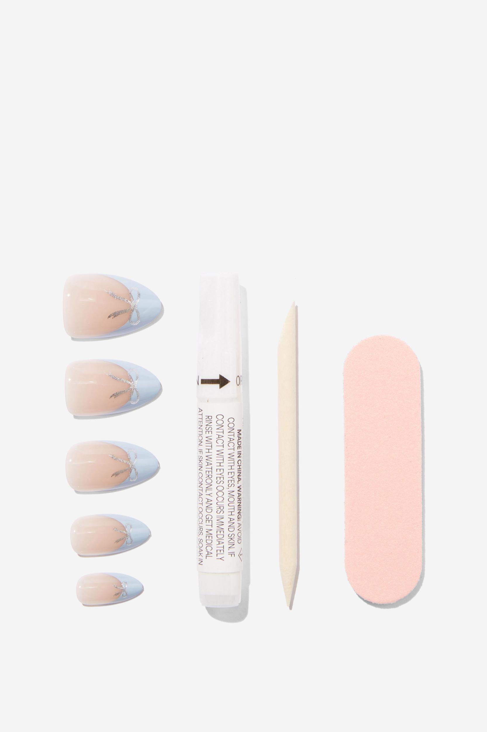 Press On Nails Product Image