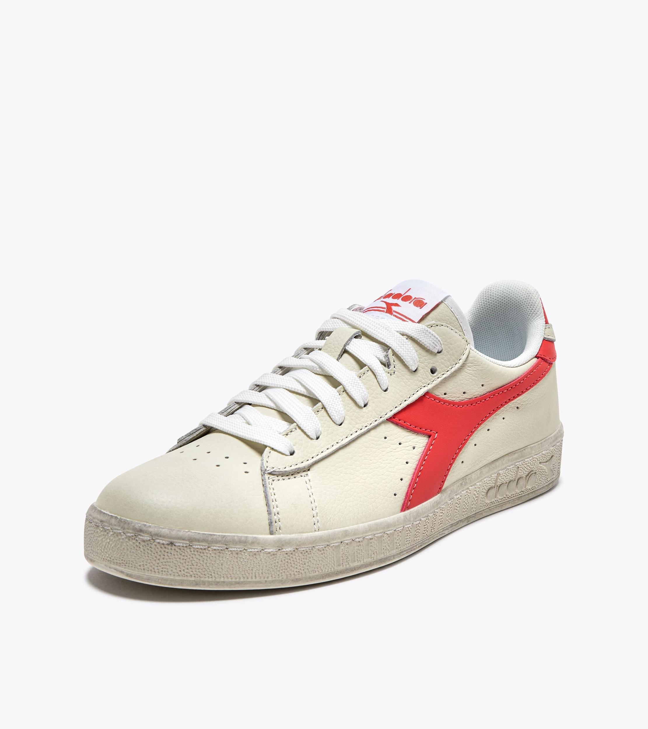 GAME L LOW FLUO WAXED Product Image