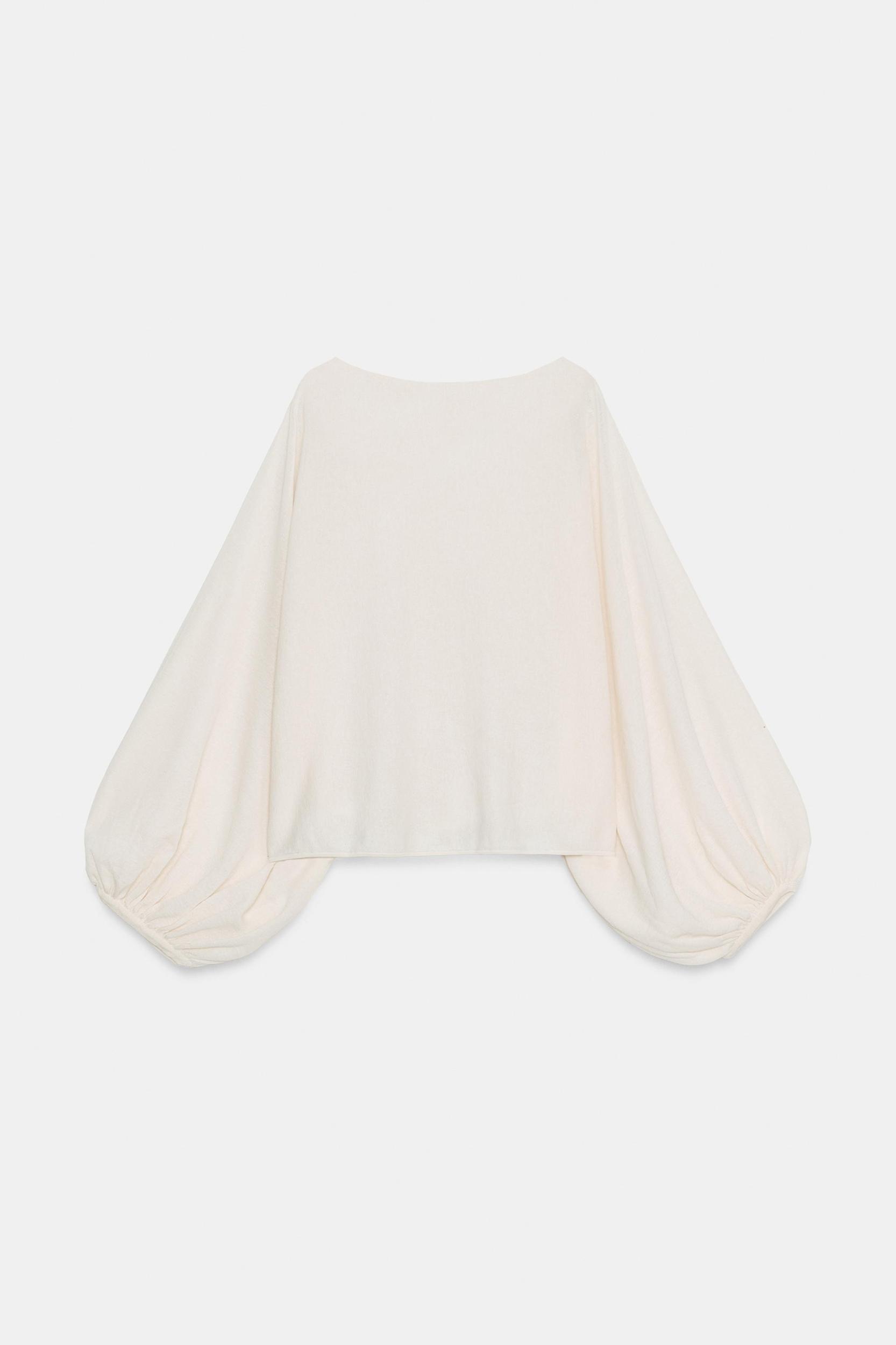 KNIT TOP WITH VOLUME SLEEVES Product Image