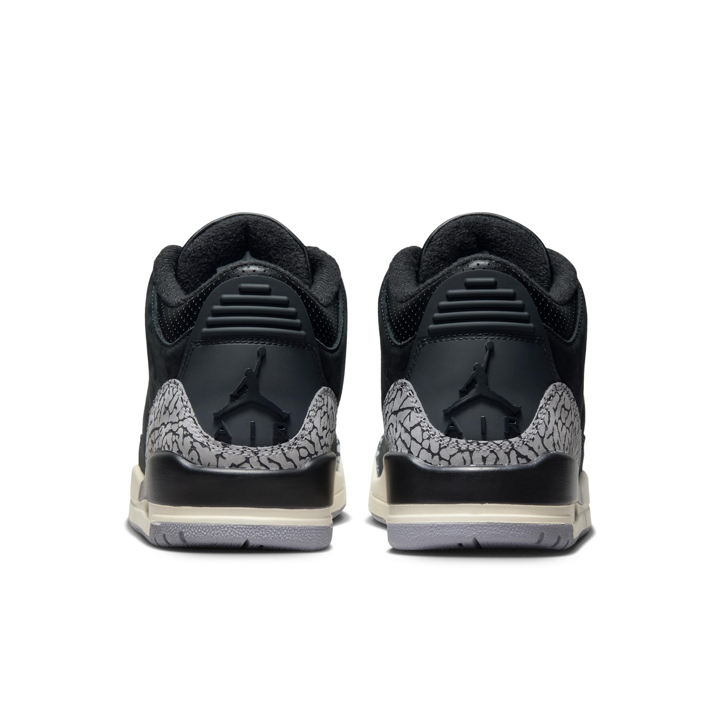 Women's Air Jordan 3 Retro Shoes Product Image