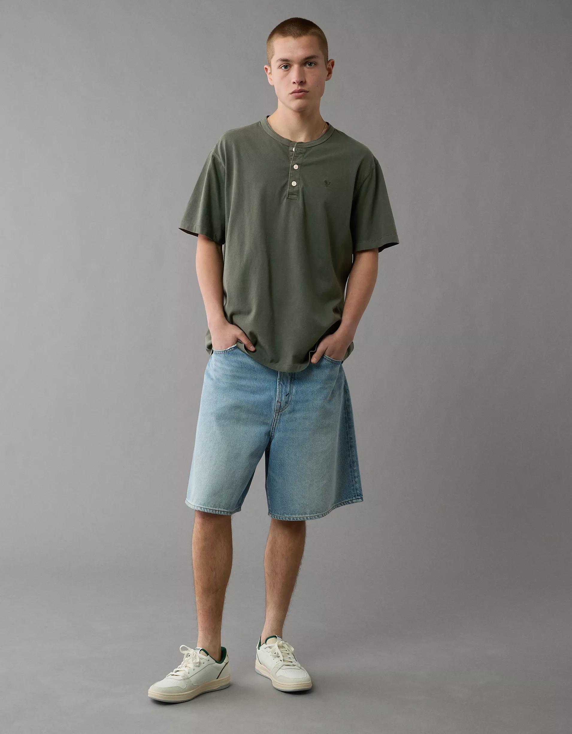 AE Lived-In Henley T-Shirt Product Image