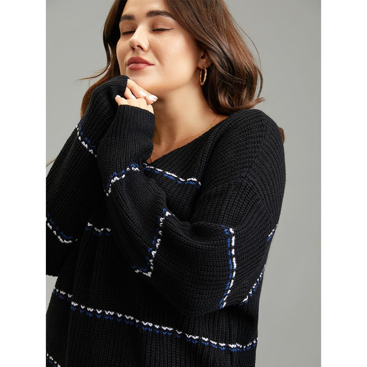 Plus Size Contrast Striped Round Neck Elastic Cuffs Pullover Black Women Casual Loose Long Sleeve Everyday Pullovers BloomChic 28/5X Product Image