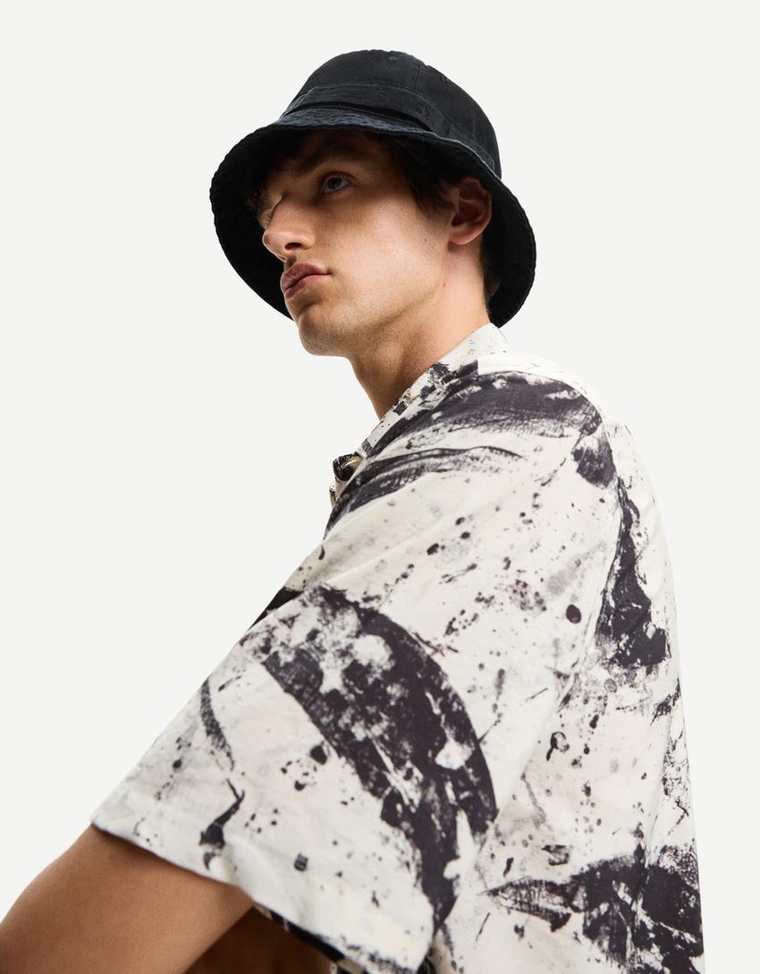 Faded-effect bucket hat Product Image