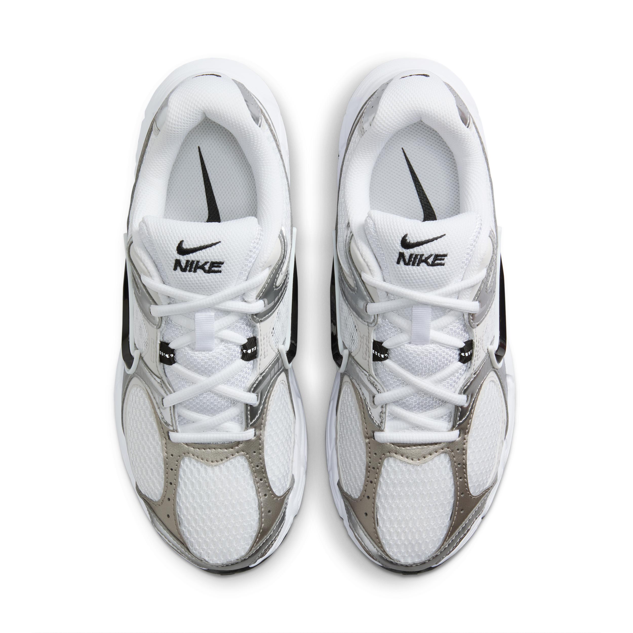 Nike Womens V5 RNR Shoes with Reflective Accents | HQ7901-107 Product Image