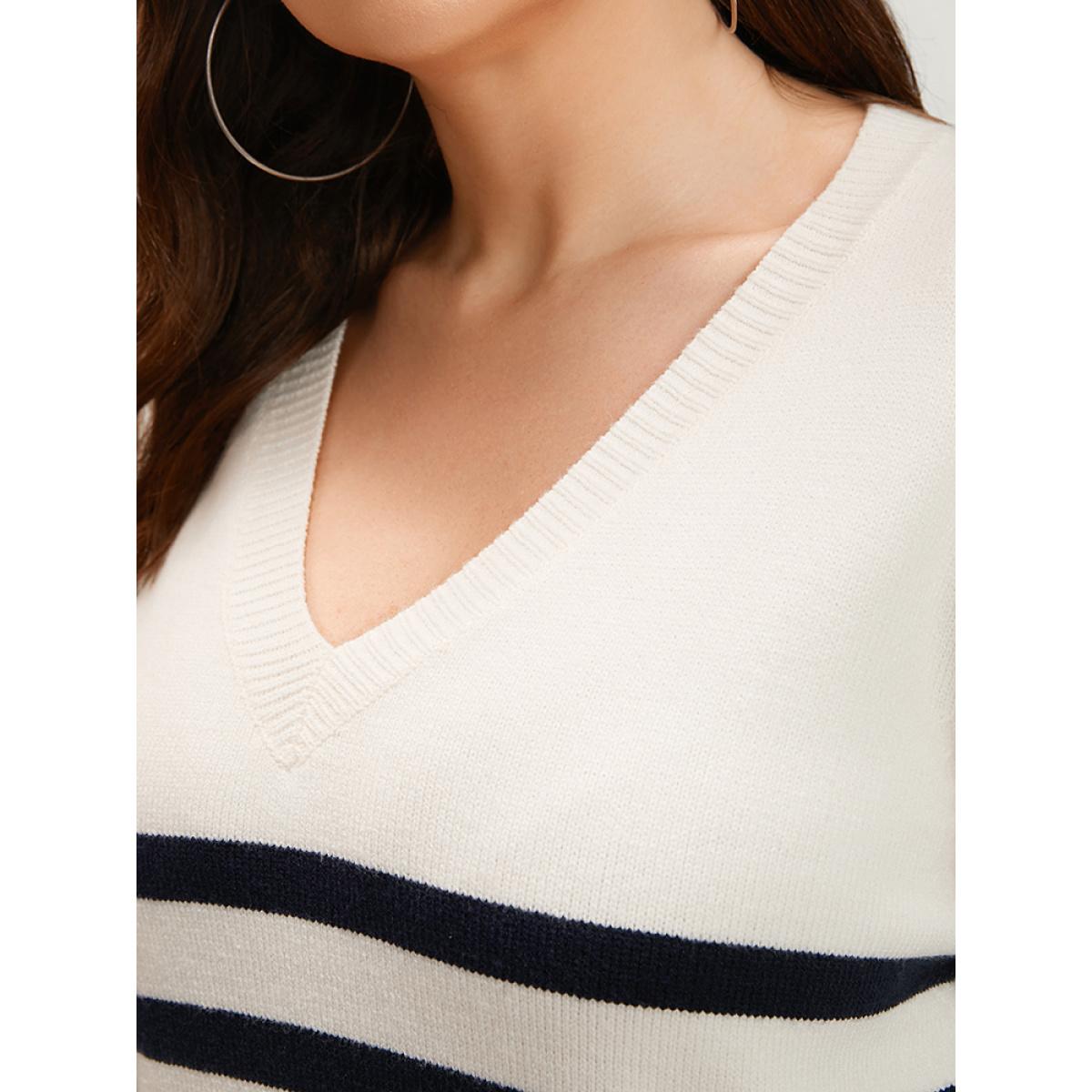 Plus Size Striped Pointelle Knit V Neck Contrast Loose Knit Top White Women Casual Loose Long Sleeve V-neck Dailywear Pullovers BloomChic 10/M Product Image