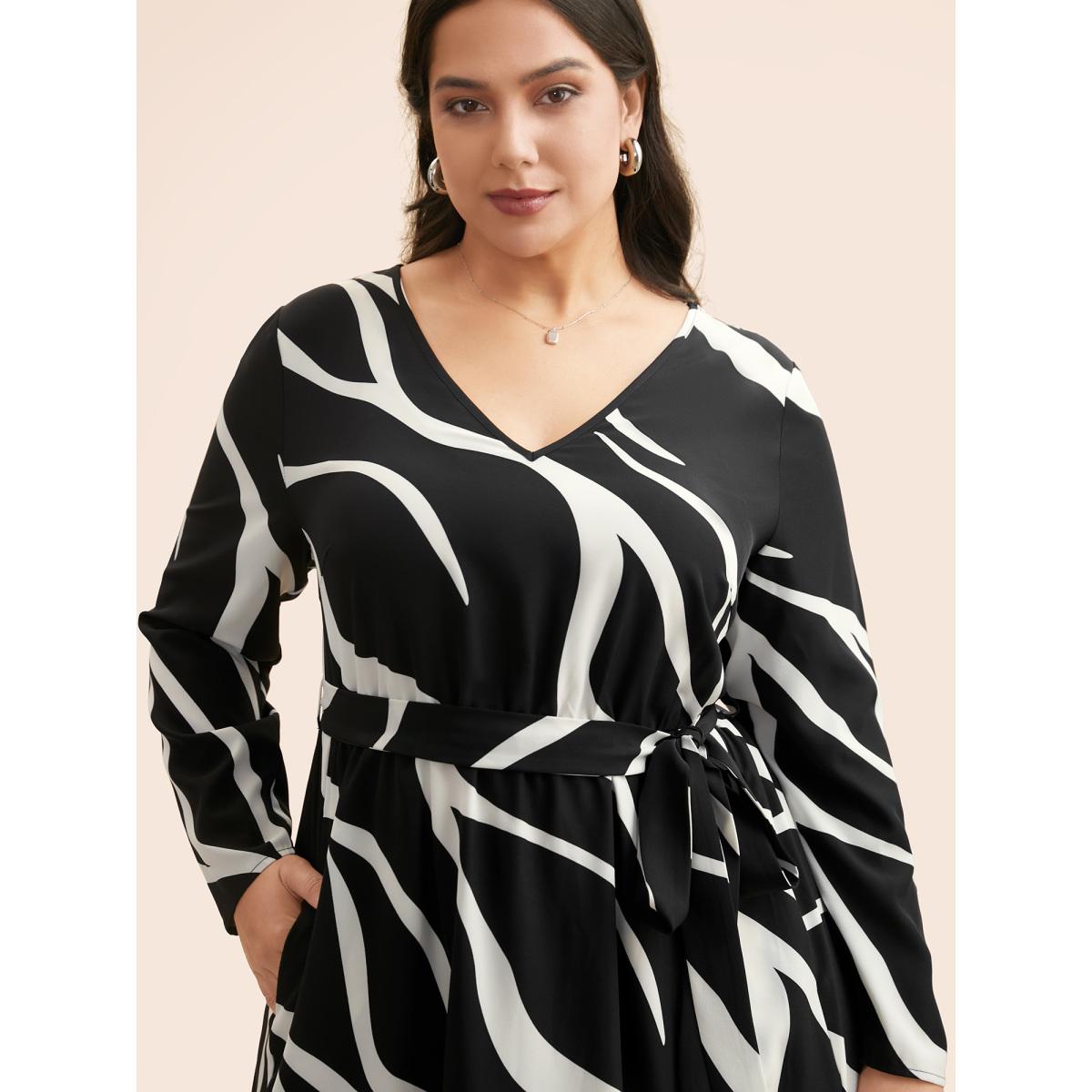 Plus Size V Neck Geometric Belted Dress Black Women At the Office Belted V-neck Long Sleeve Curvy BloomChic 22-24/3X Product Image