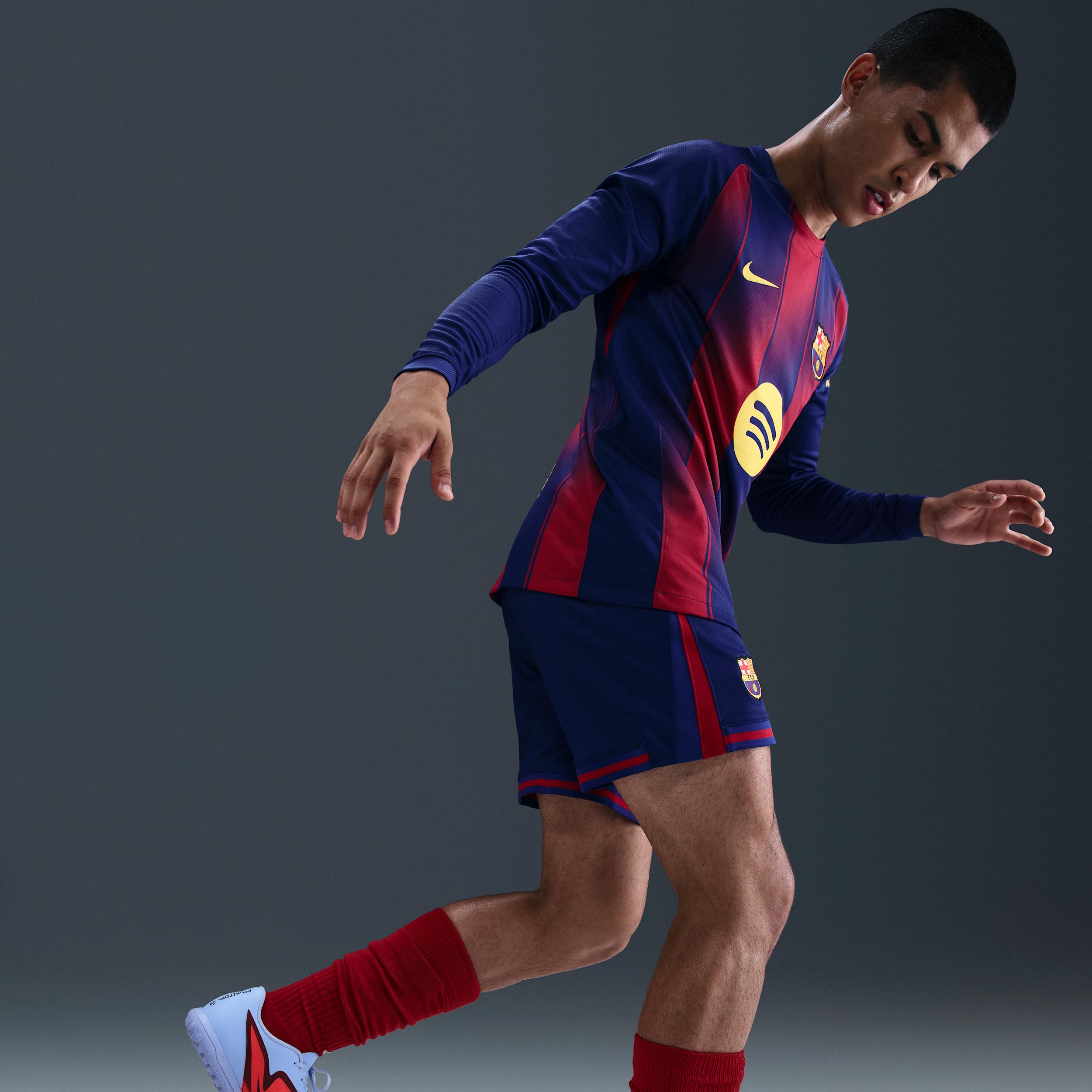 FC Barcelona 2025/26 Stadium Home Men's Nike Dri-FIT Soccer Replica Shorts Product Image