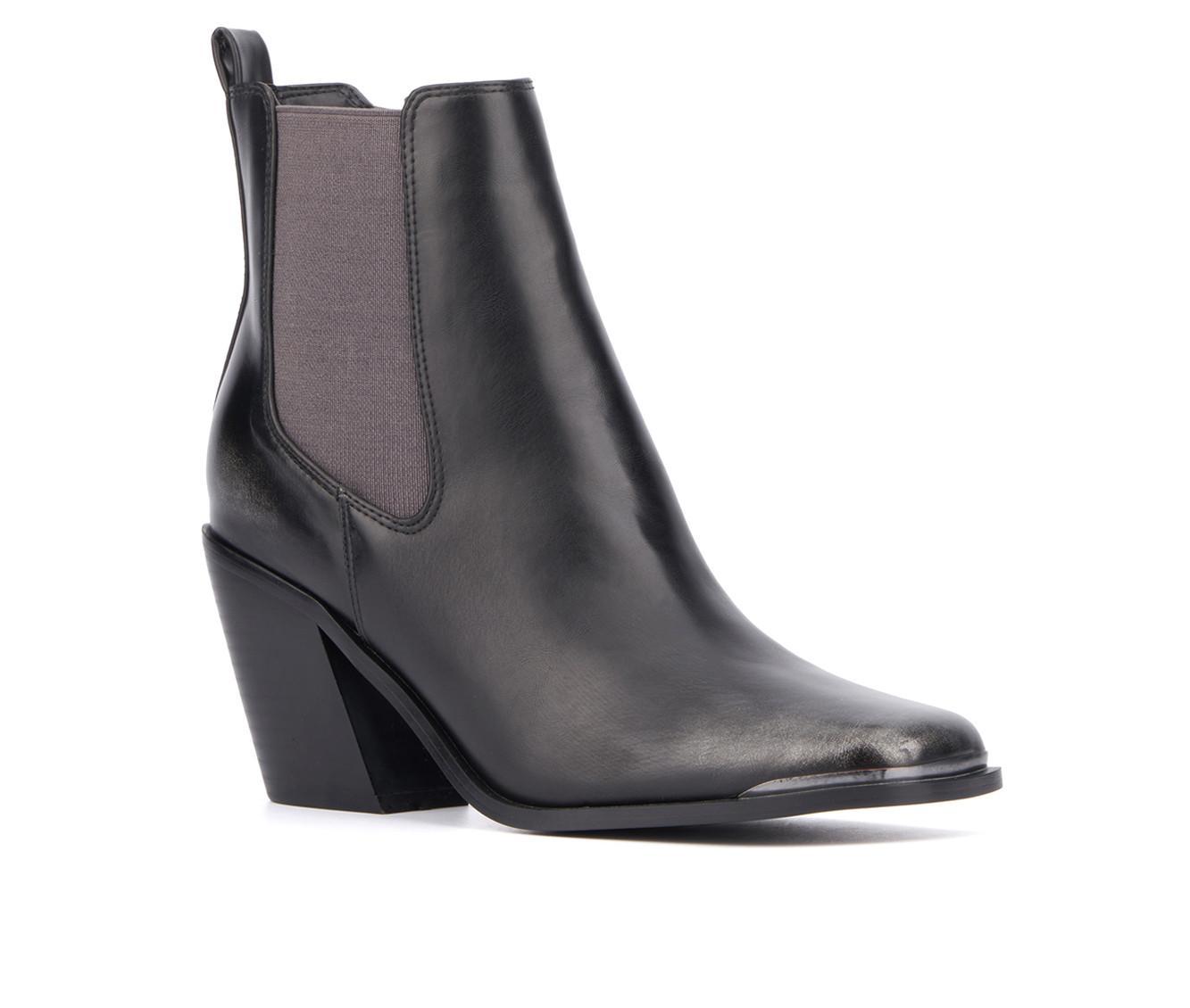 Women's Olivia Miller Trine Heeled Booties Product Image