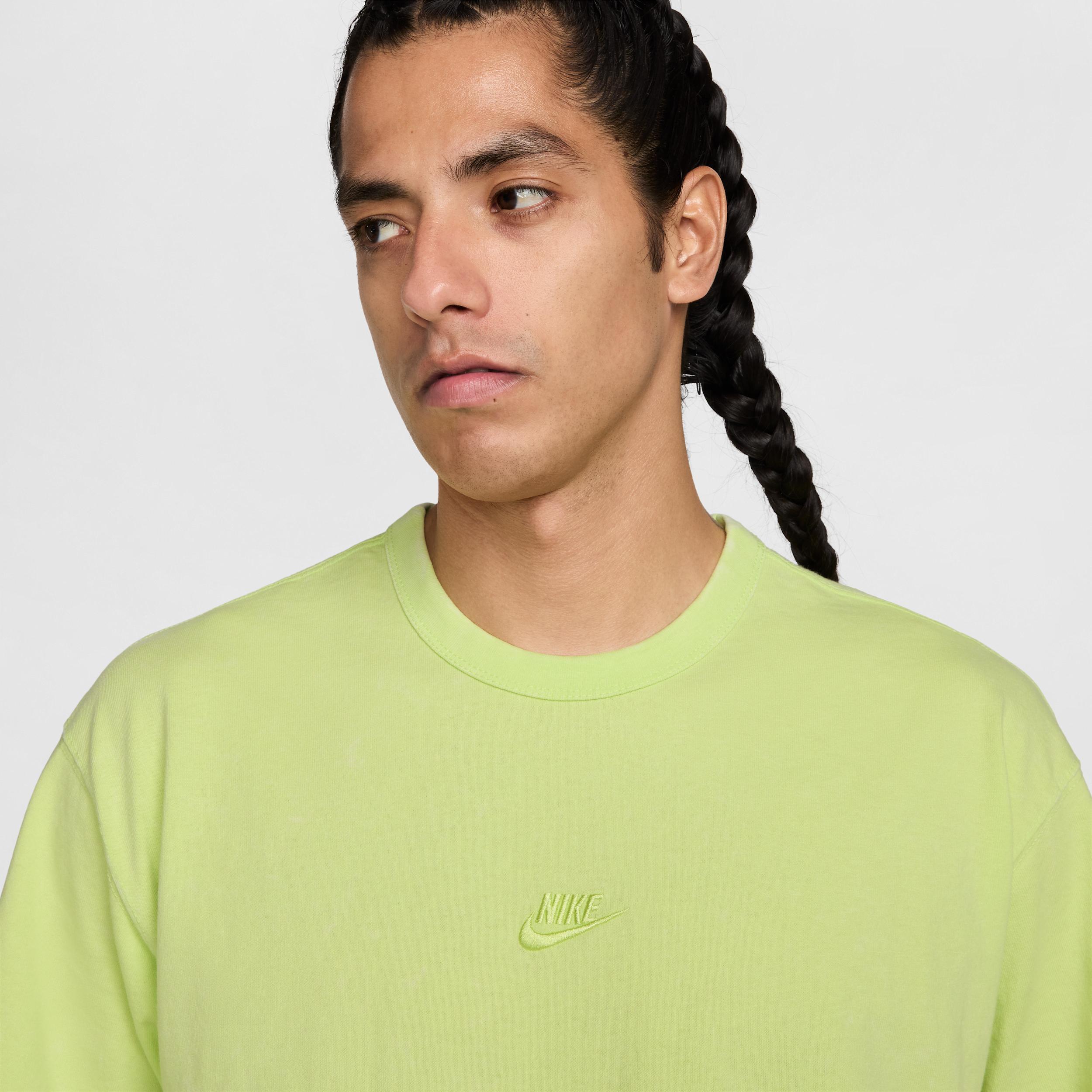 Men's Nike Sportswear Premium Essentials Max90 T-Shirt Product Image