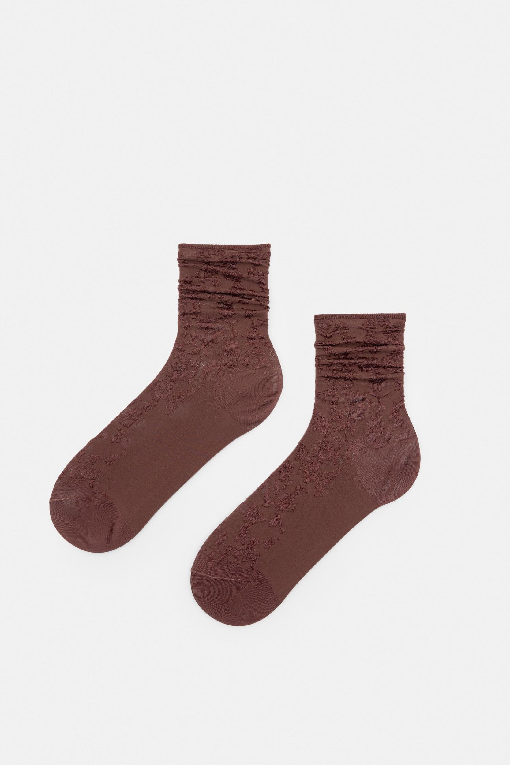 Textured raised socks Product Image