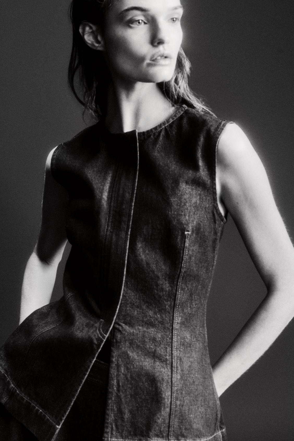 SLEEVELESS DENIM TOP Product Image