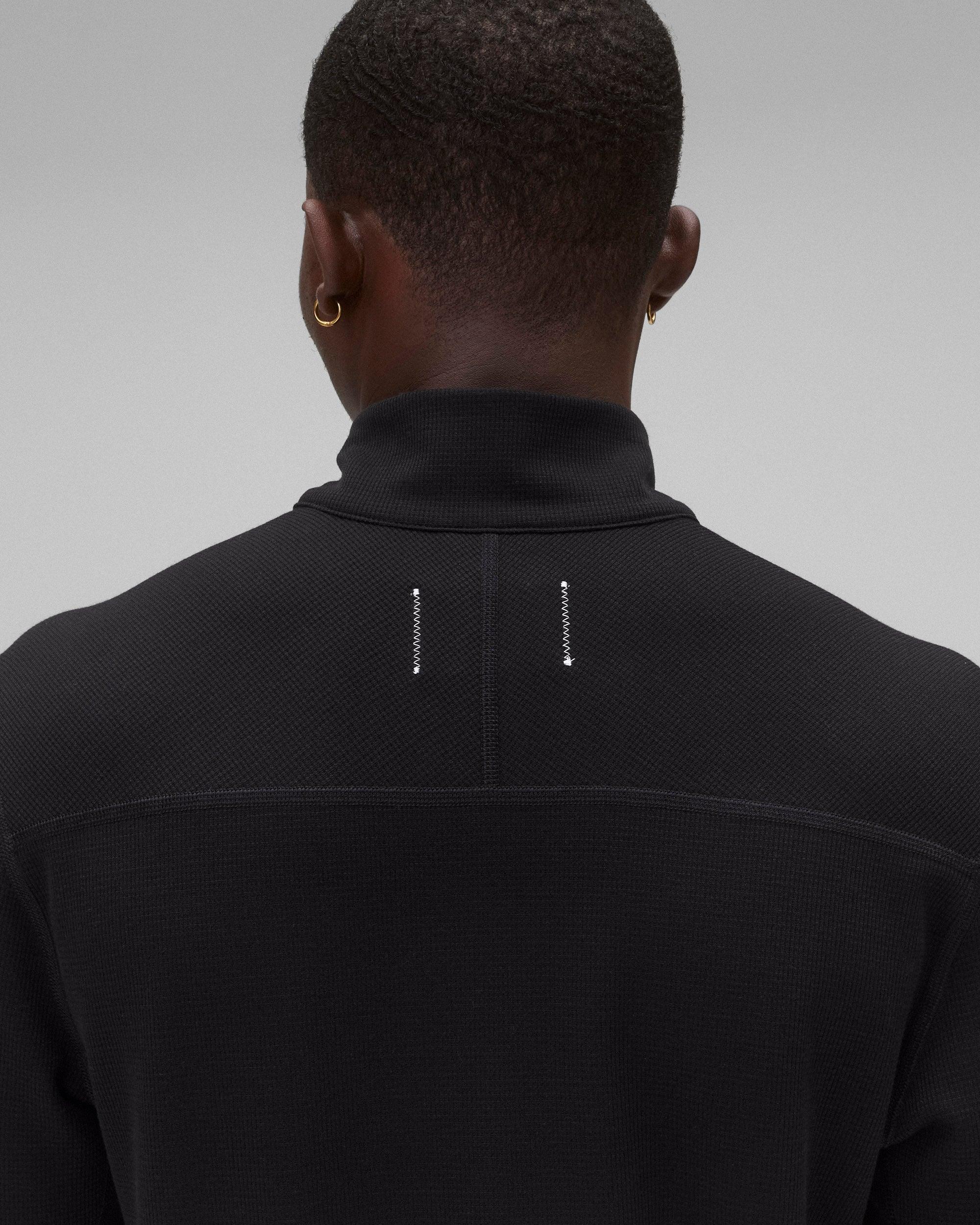 Polartec® Thermal Pro Base Slim Quarter Zip Male Product Image