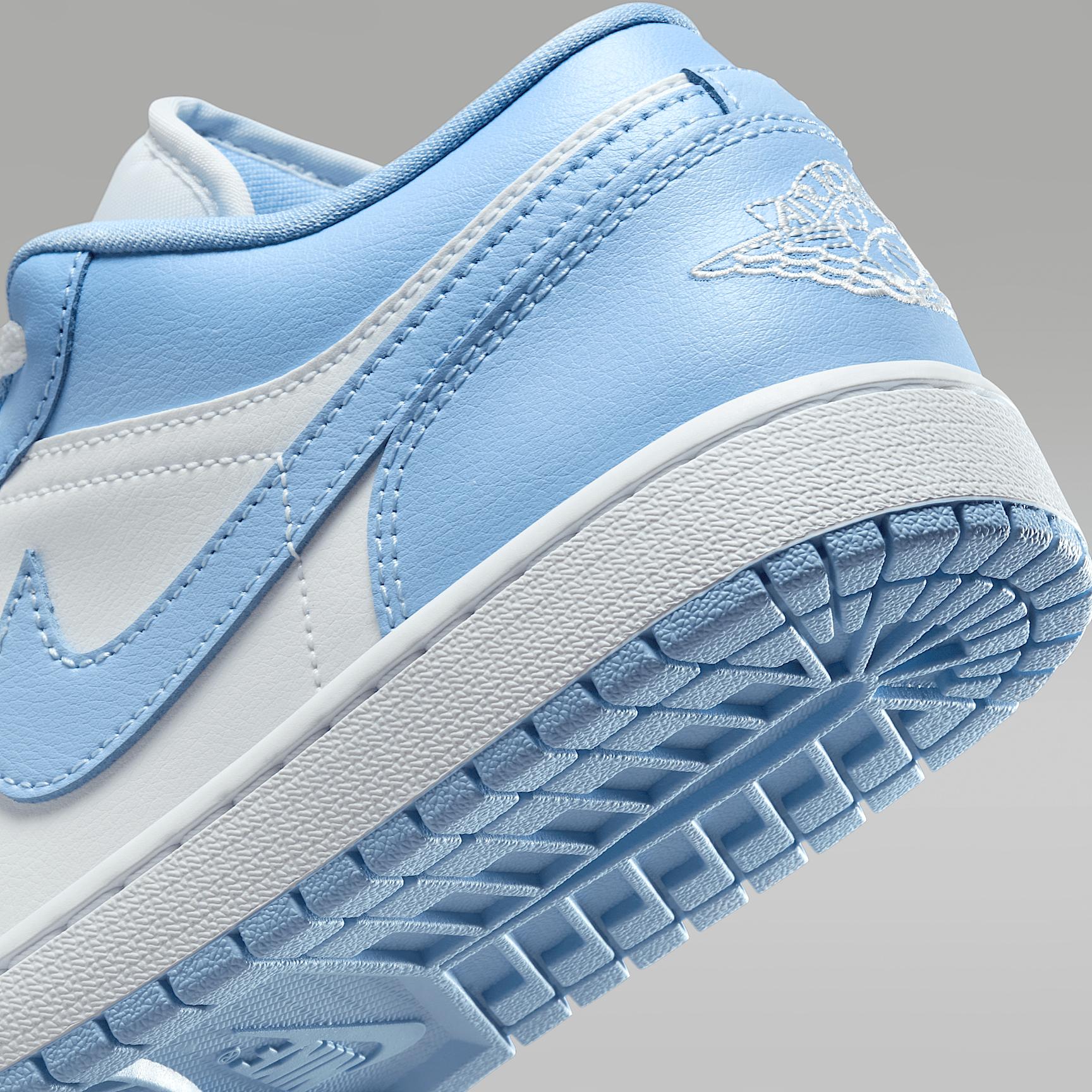 Jordan Womens Jordan AJ 1 Low - Womens Basketball Shoes White/Aluminum Product Image