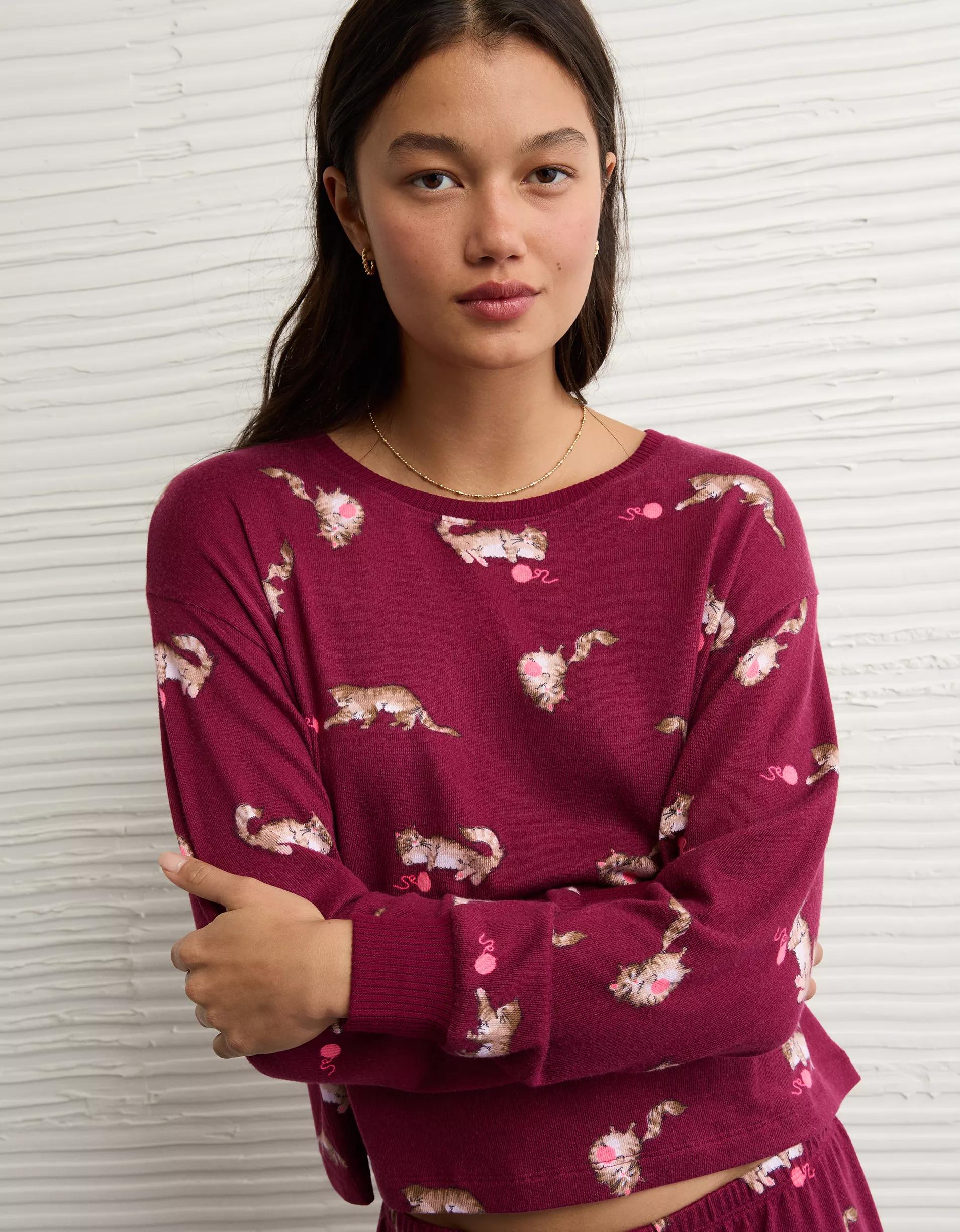 AE Luxe Plush Holiday PJ Set Product Image