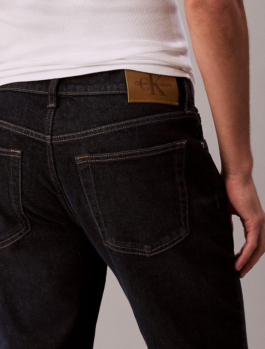 Slim Tapered Jeans Product Image