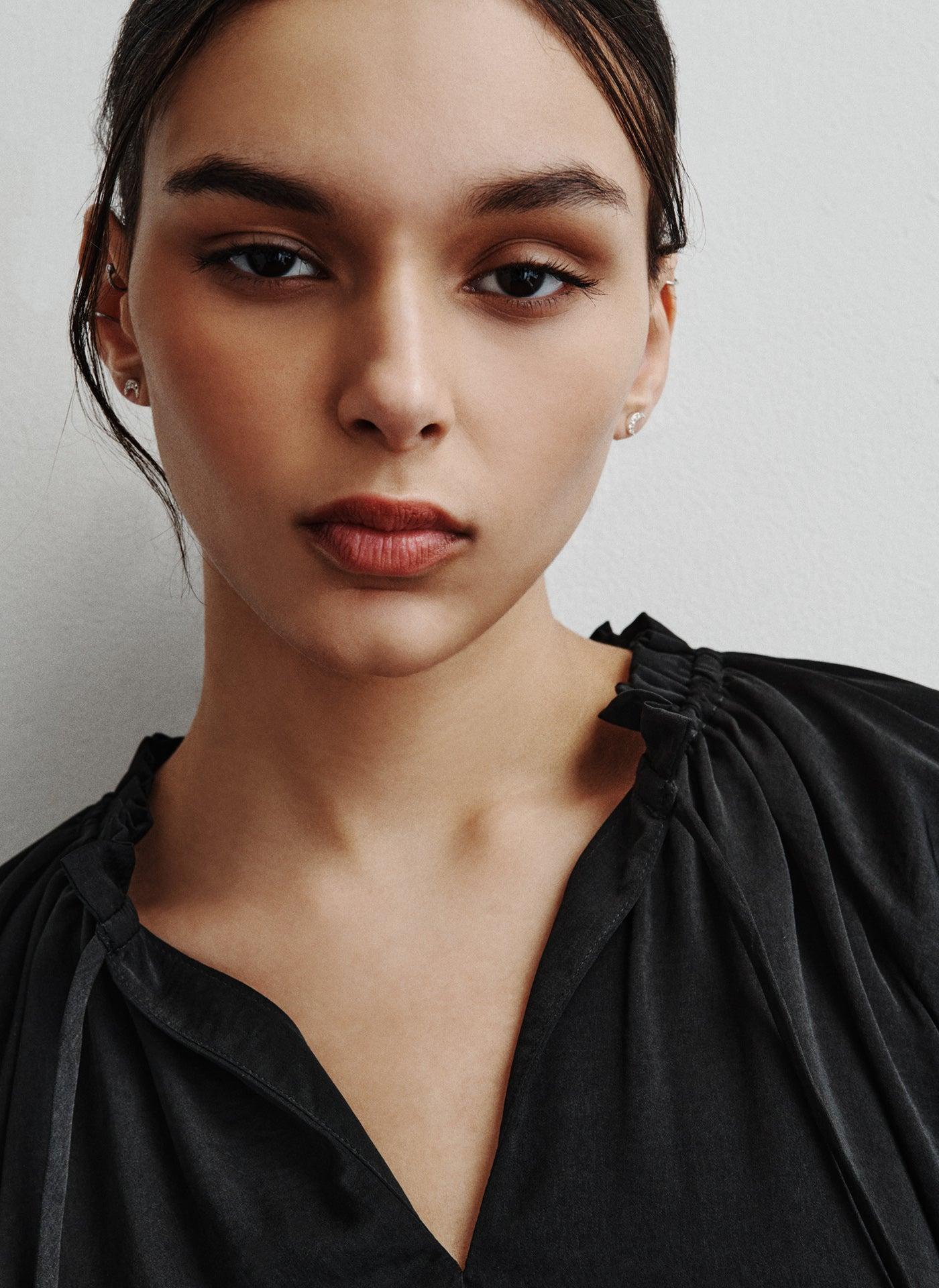 SMOCKED CUFF RAGLAN SLEEVE BLOUSE Product Image