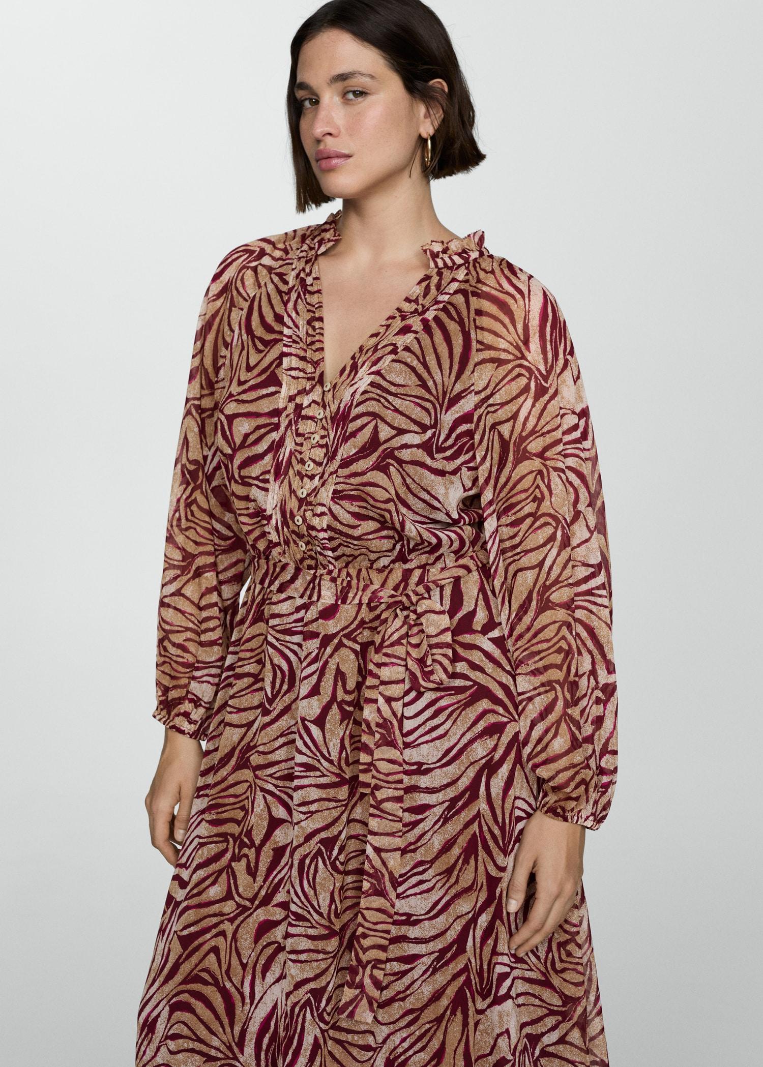 Long printed dress - Women | MANGO USA Product Image