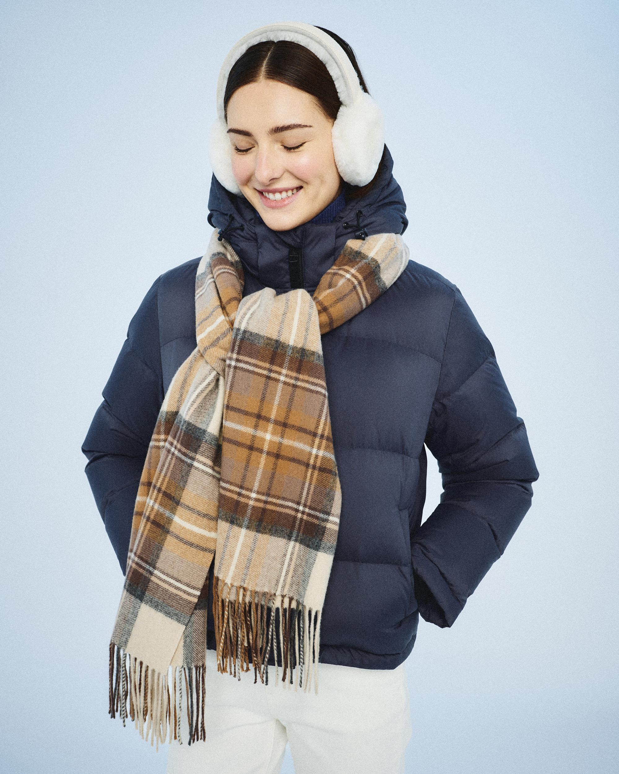 Quince | Women's Responsible Down Cropped Puffer Jacket Recycled Polyester Product Image