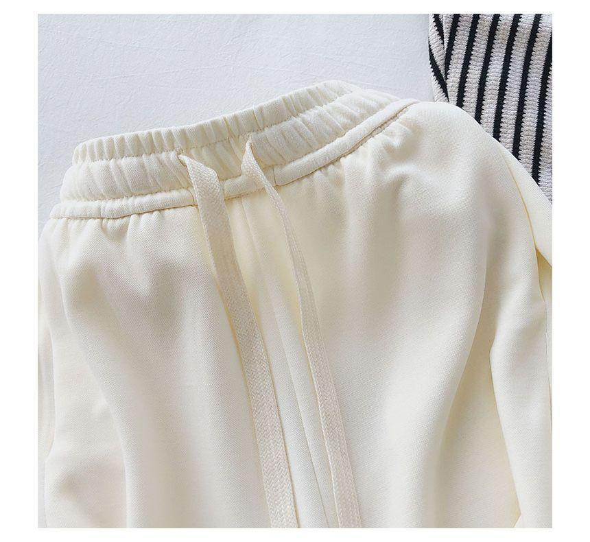 Drawstring Waist Plain Sweat Shorts Product Image