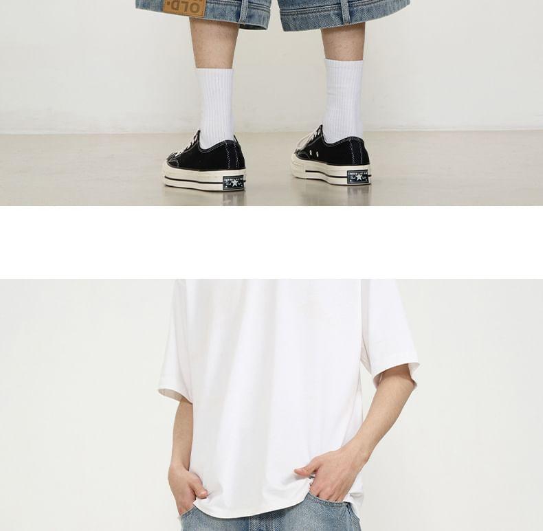 Mid Rise Applique Denim Shorts Product Image