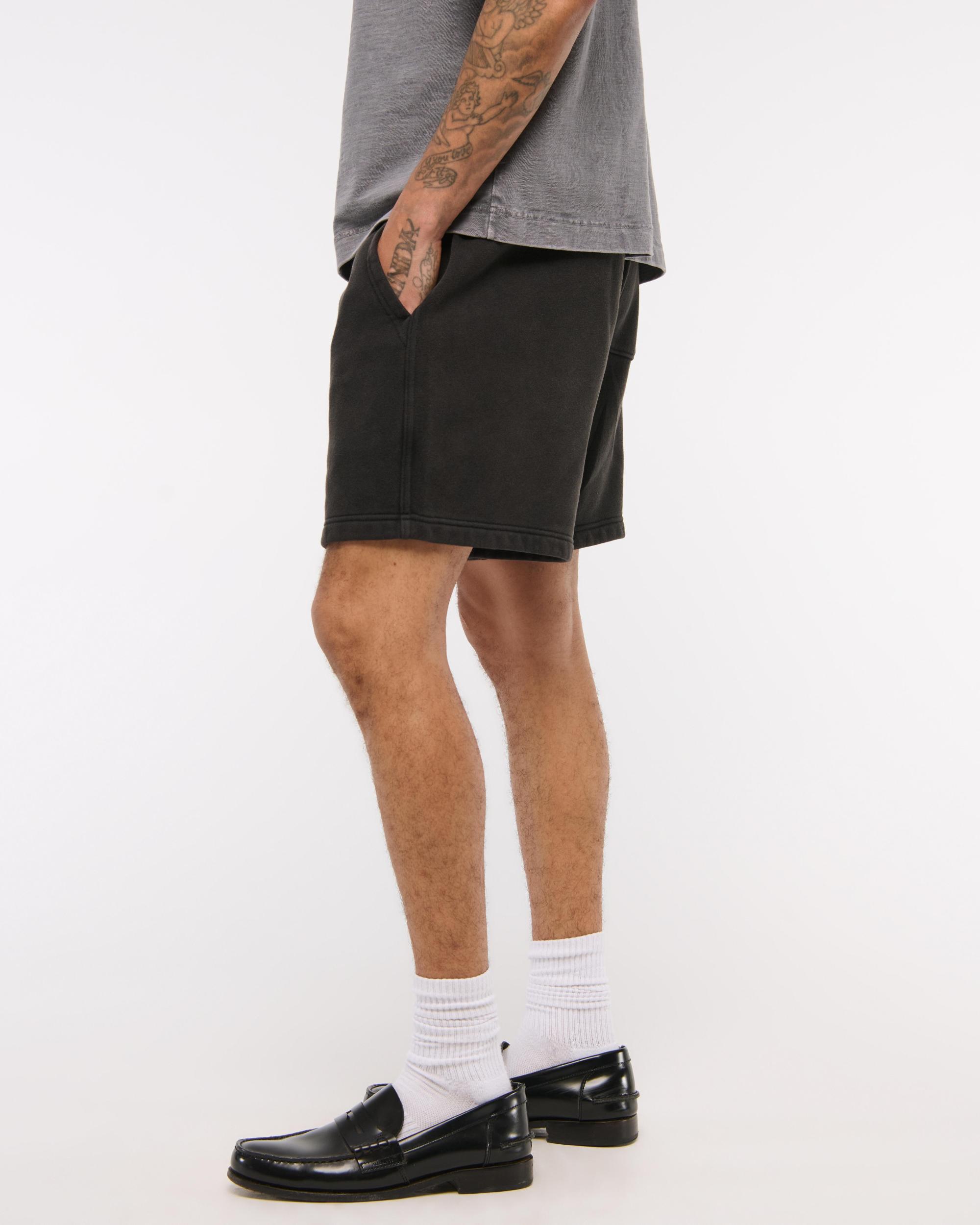 Essential Short Product Image