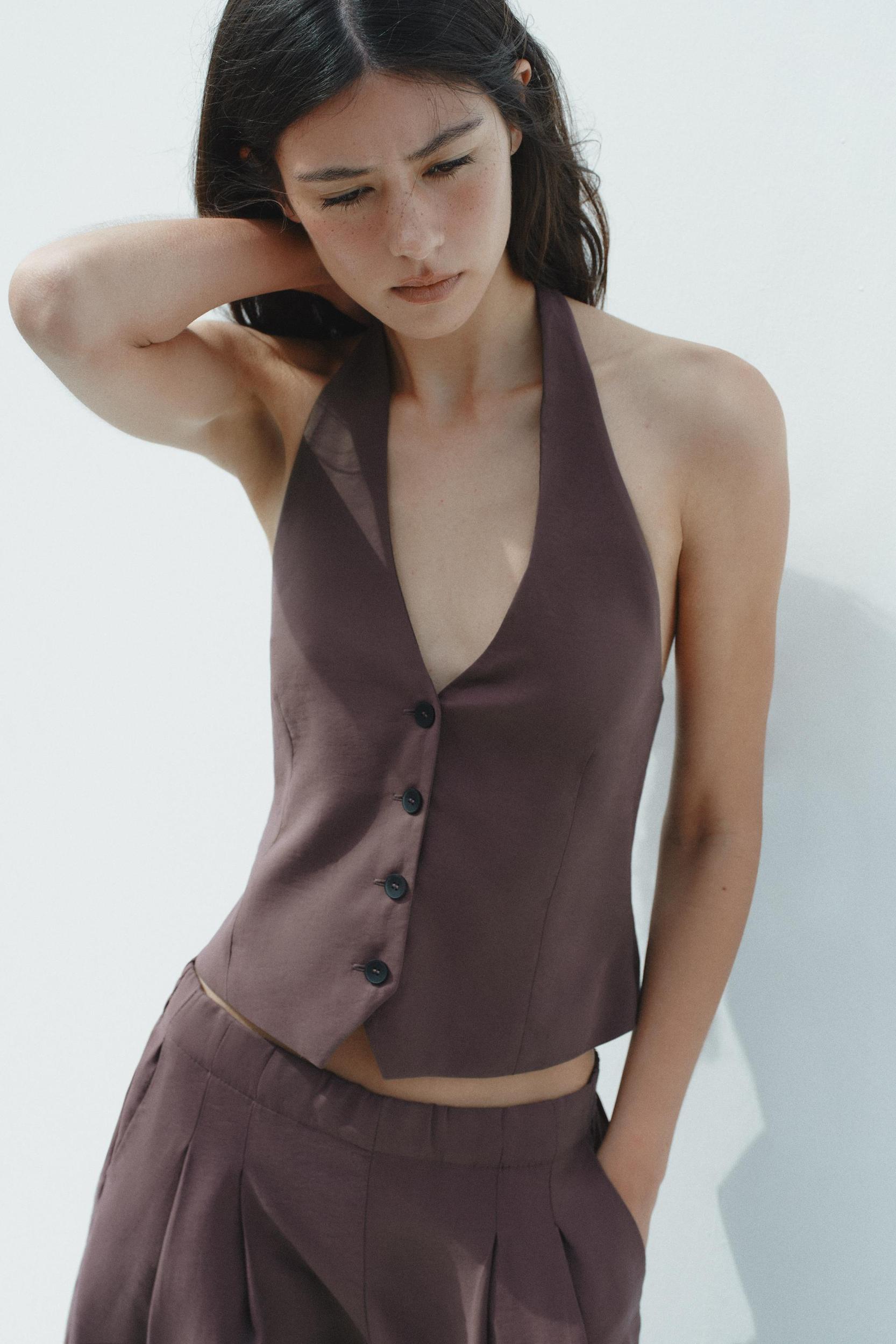 HALTER TIE VEST Product Image