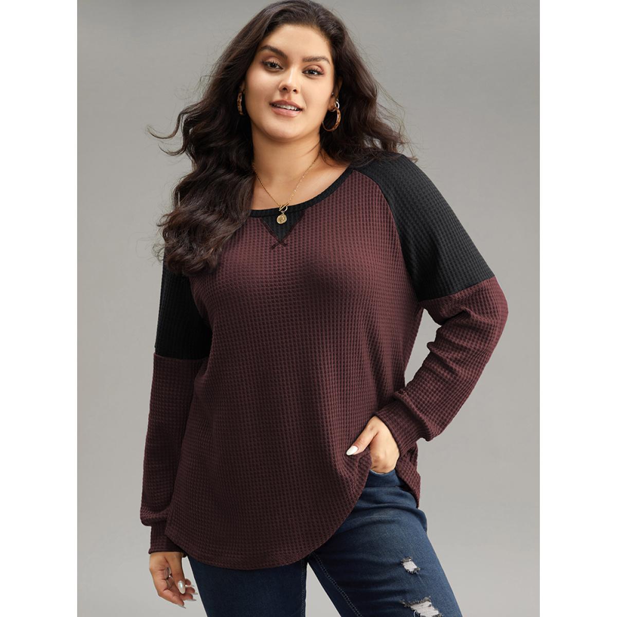 Plus Size Waffle Knit Contrast Patchwork T-shirt Burgundy Women Casual Contrast Plain Round Neck Everyday T-shirts BloomChic 26/4X Product Image