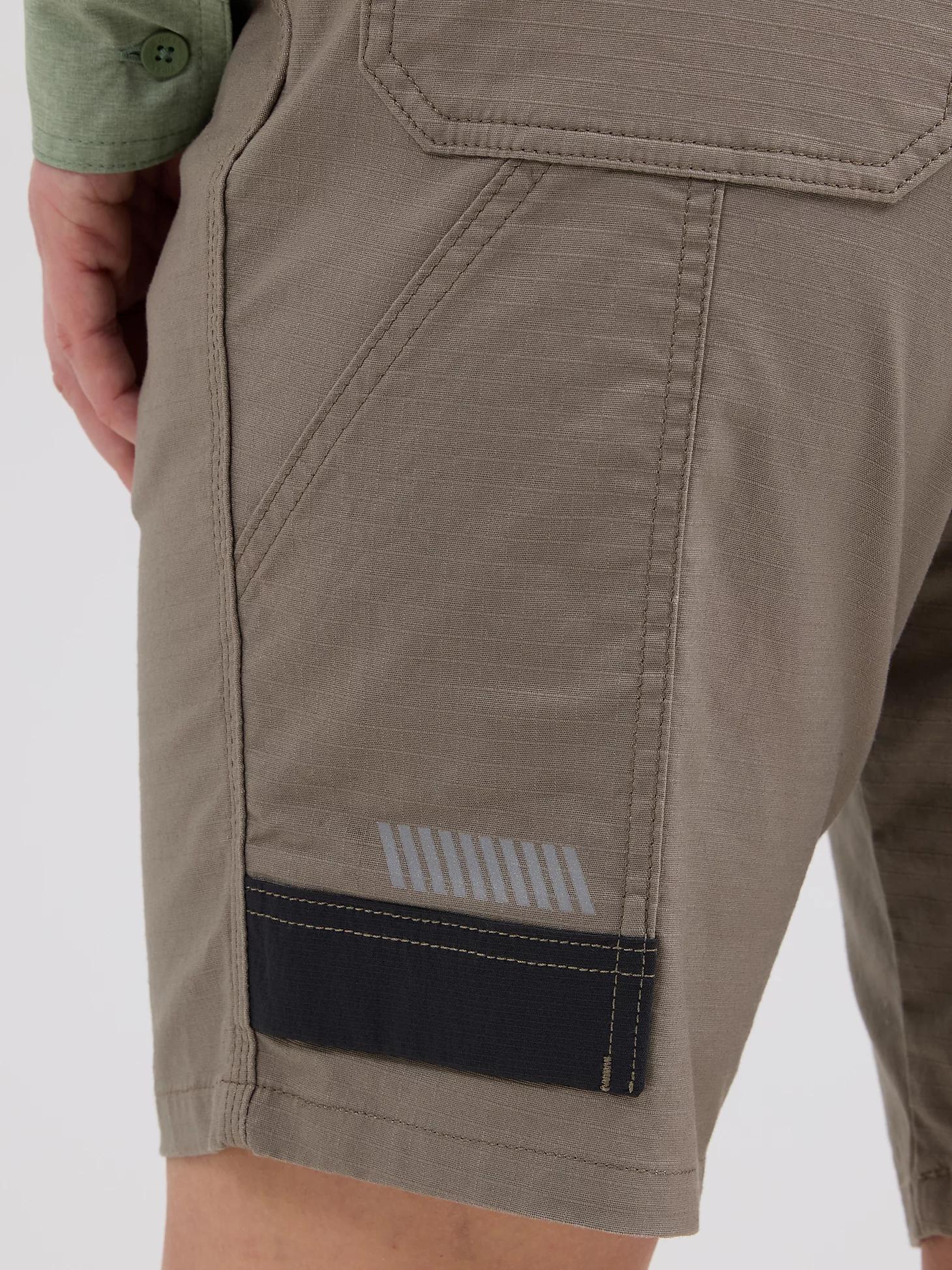 Women's Wrangler RIGGS Workwear® Technical Carpenter Short in Dark Khaki Product Image