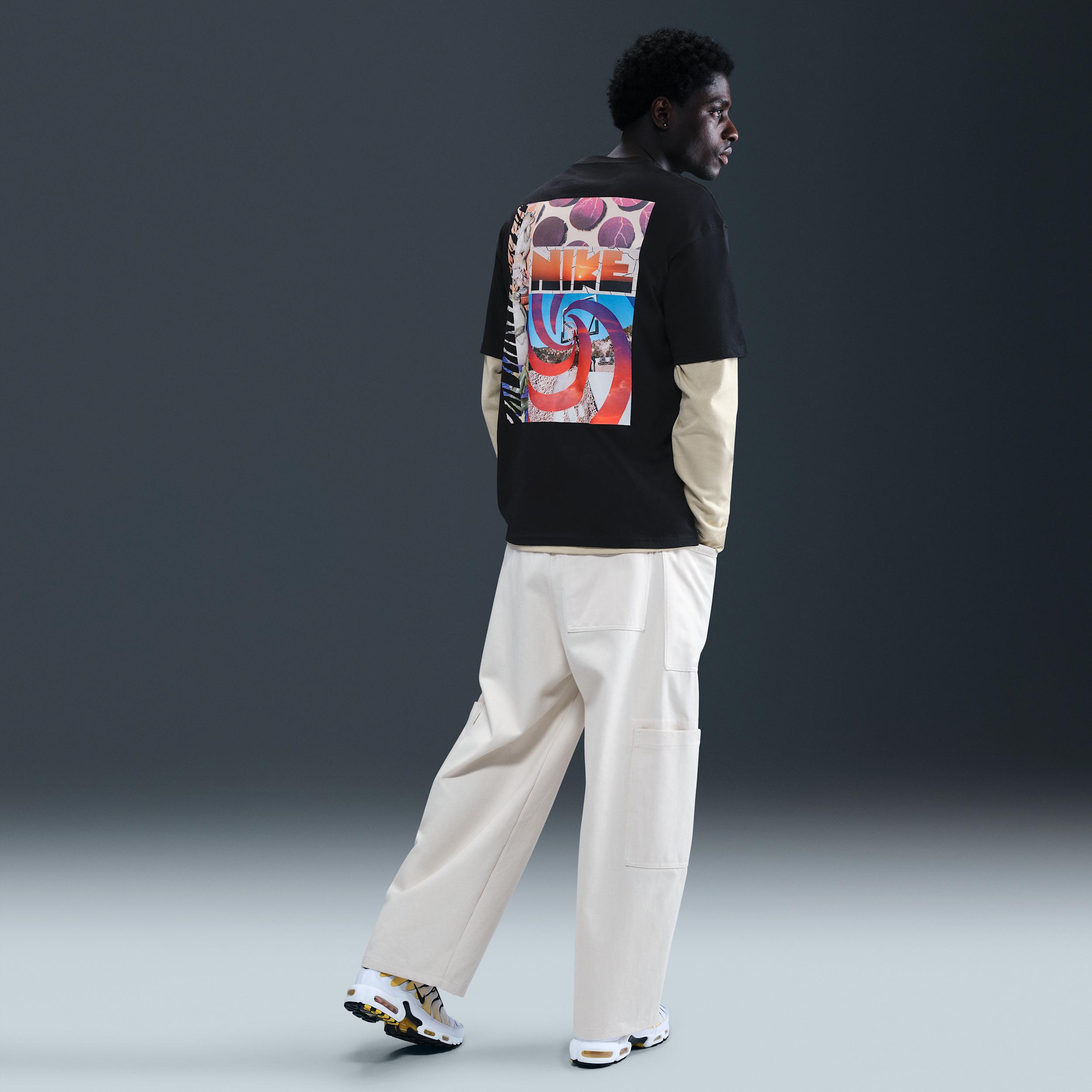 Mens Nike Sportswear Max90 T-Shirt | HQ9268-010 Product Image