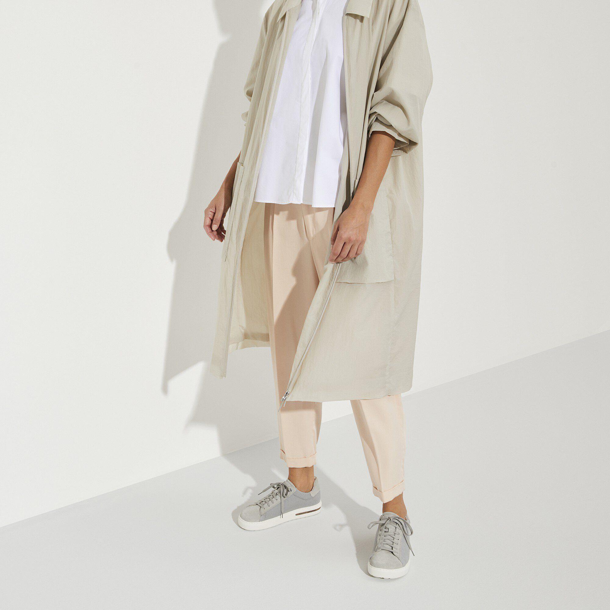 Bend Low Natural Leather/Textile Product Image