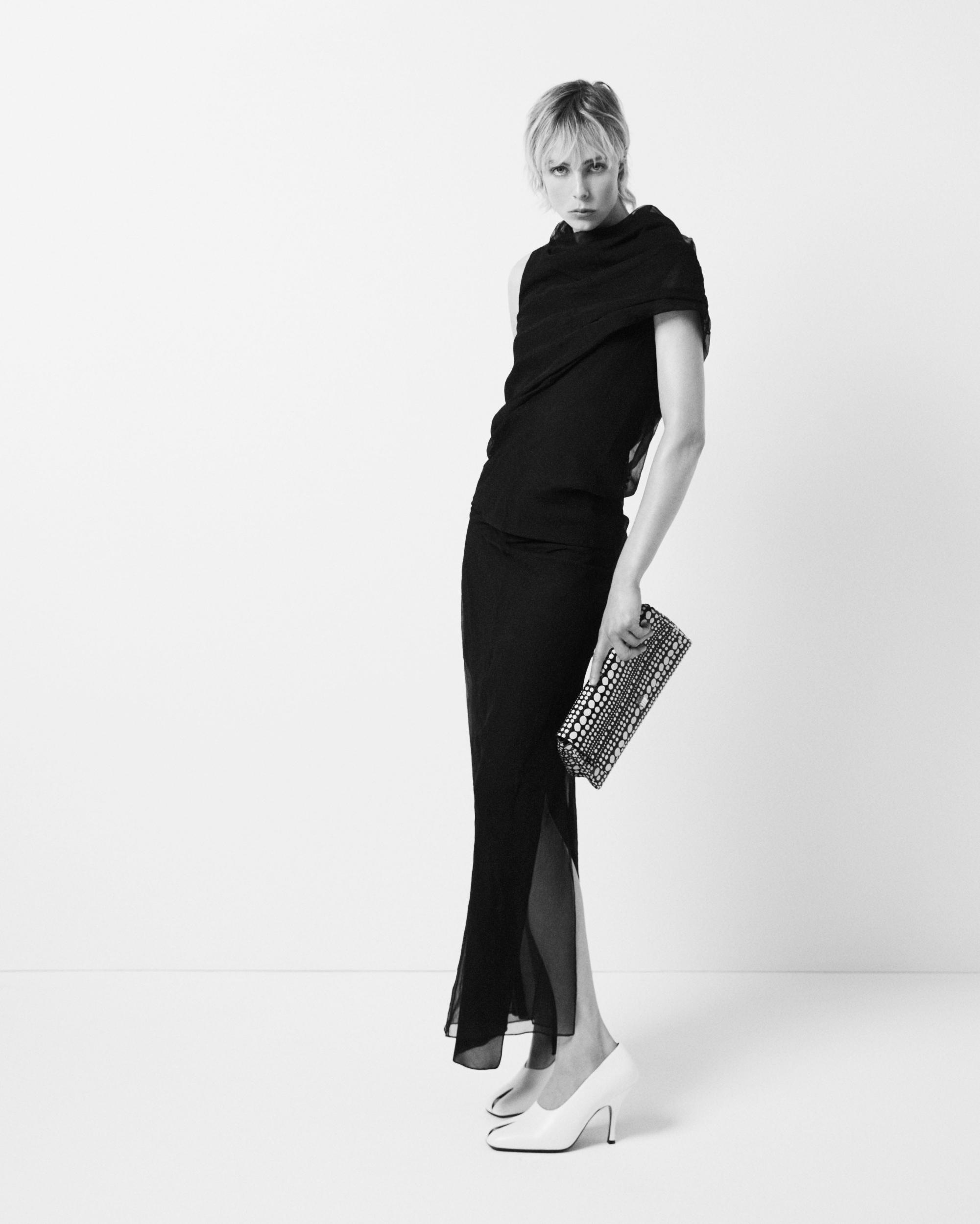 Jeanty Dress in Black Product Image