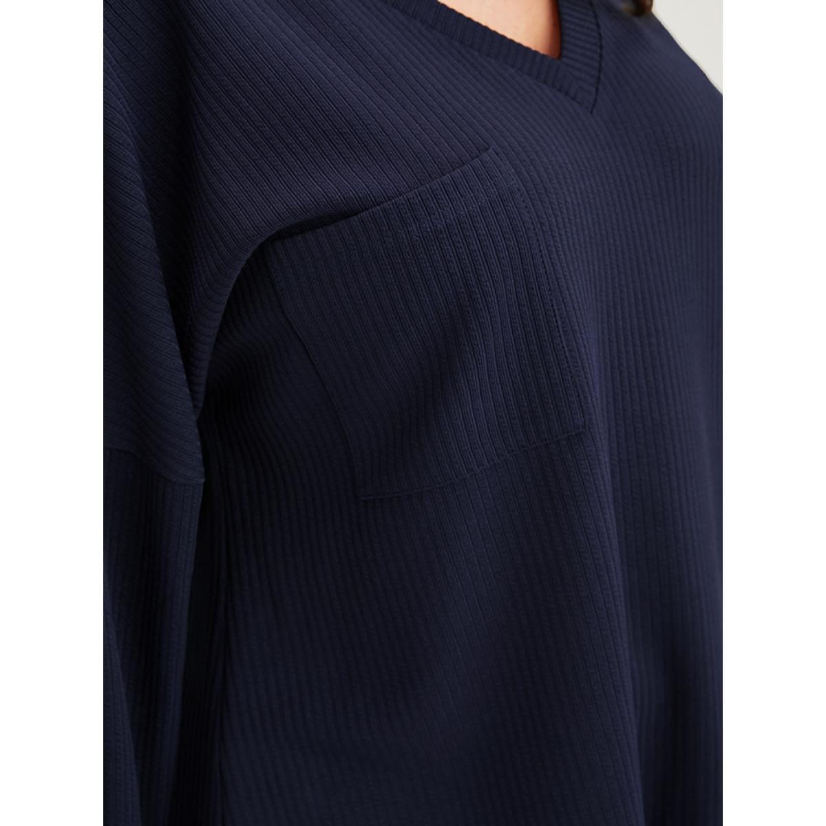 Plus Size Solid Drop Shoulder Pocket Arc Hem Rib Knit Sweatshirt Women Navy Elegant Plain V-neck Dailywear Sweatshirts BloomChic 22-24/3X Product Image