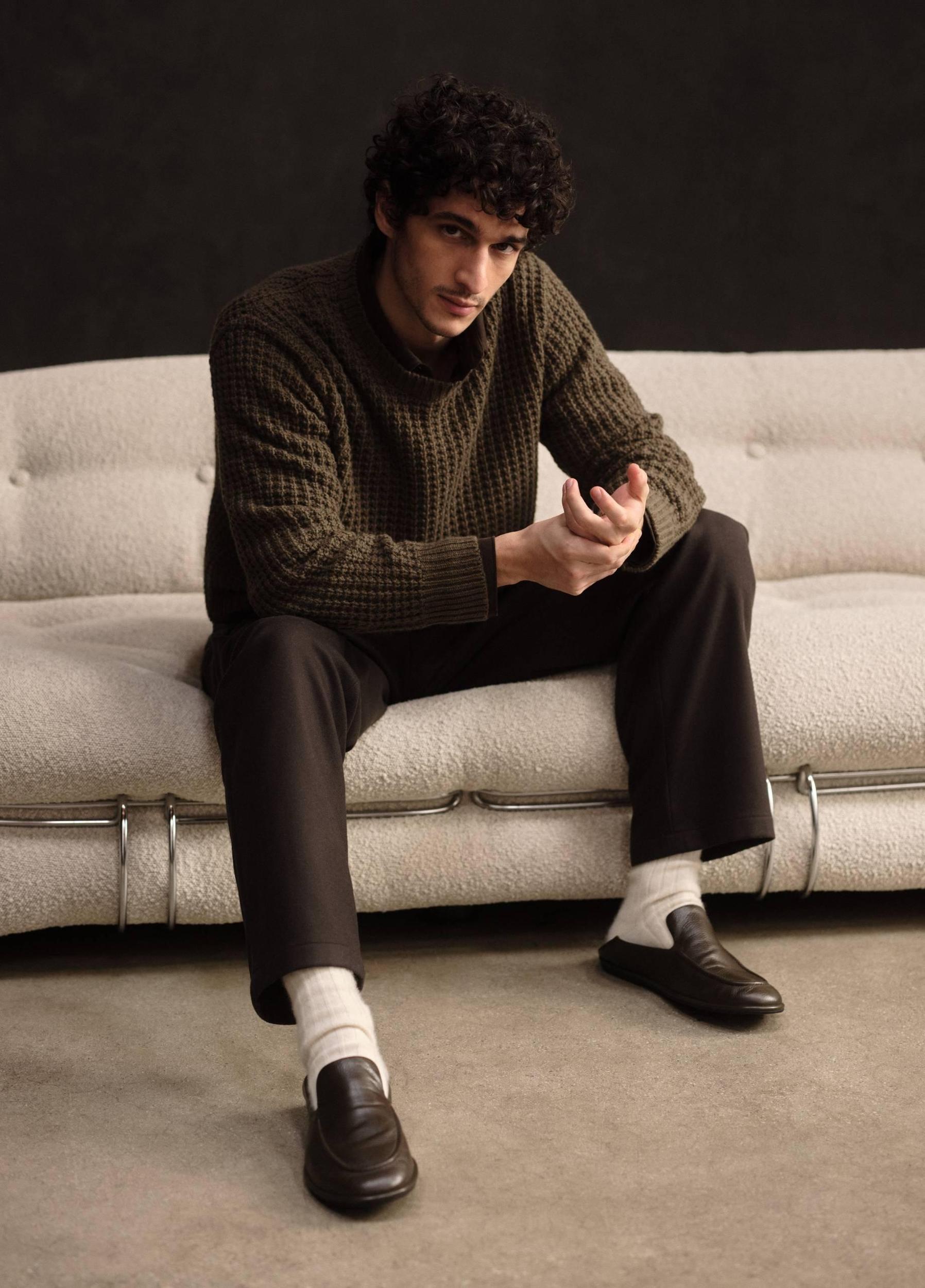 Mens Macro-waffle Crew Neck Sweater Vince Product Image