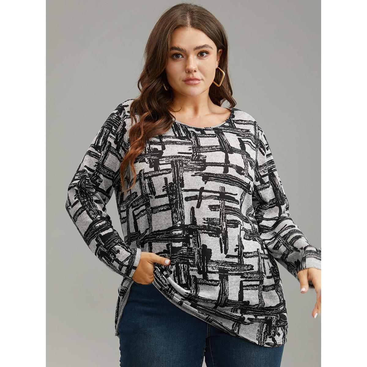 Plus Size Plaid Graffiti Round Neck T-shirt DimGray Women Casual Printed Graffiti Round Neck Dailywear T-shirts BloomChic 12/L Product Image