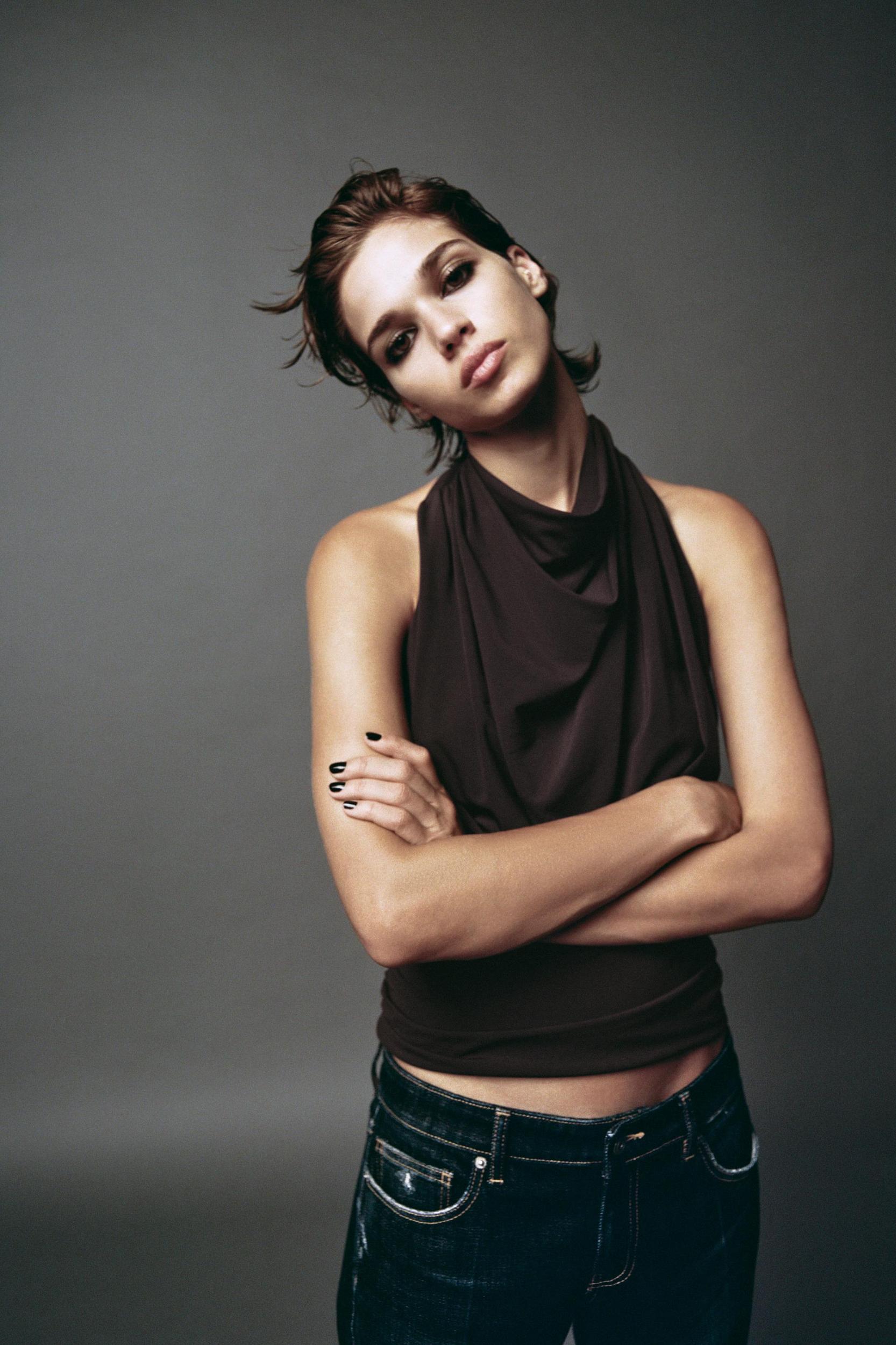 DRAPED HALTER TOP Product Image