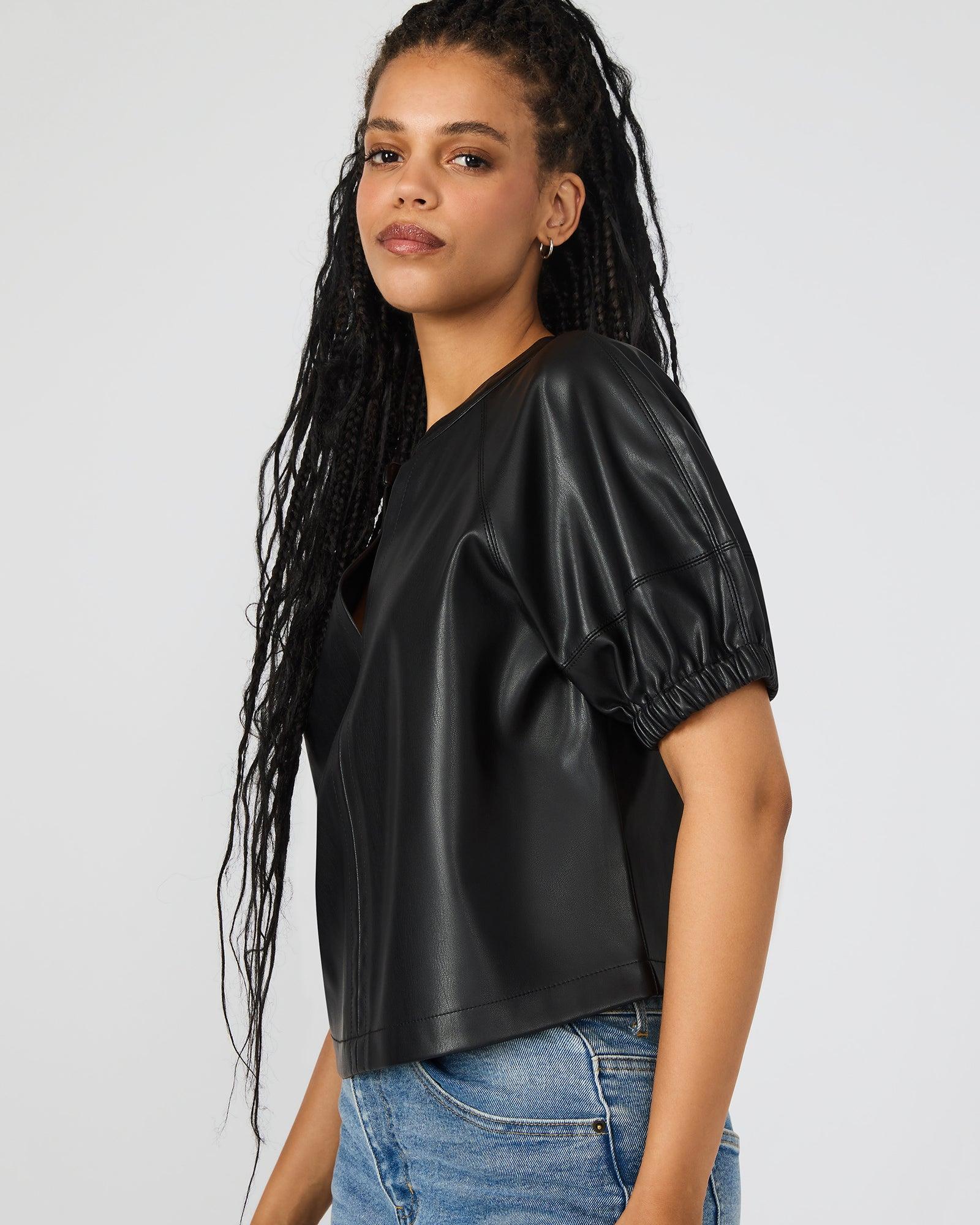 ROXANNE TOP BLACK Female Product Image